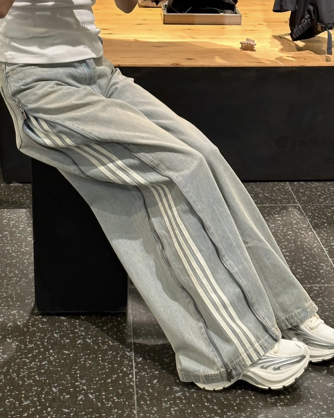 Adidas Adilenium Season 3 拉鍊 長褲 牛仔褲 淺牛仔