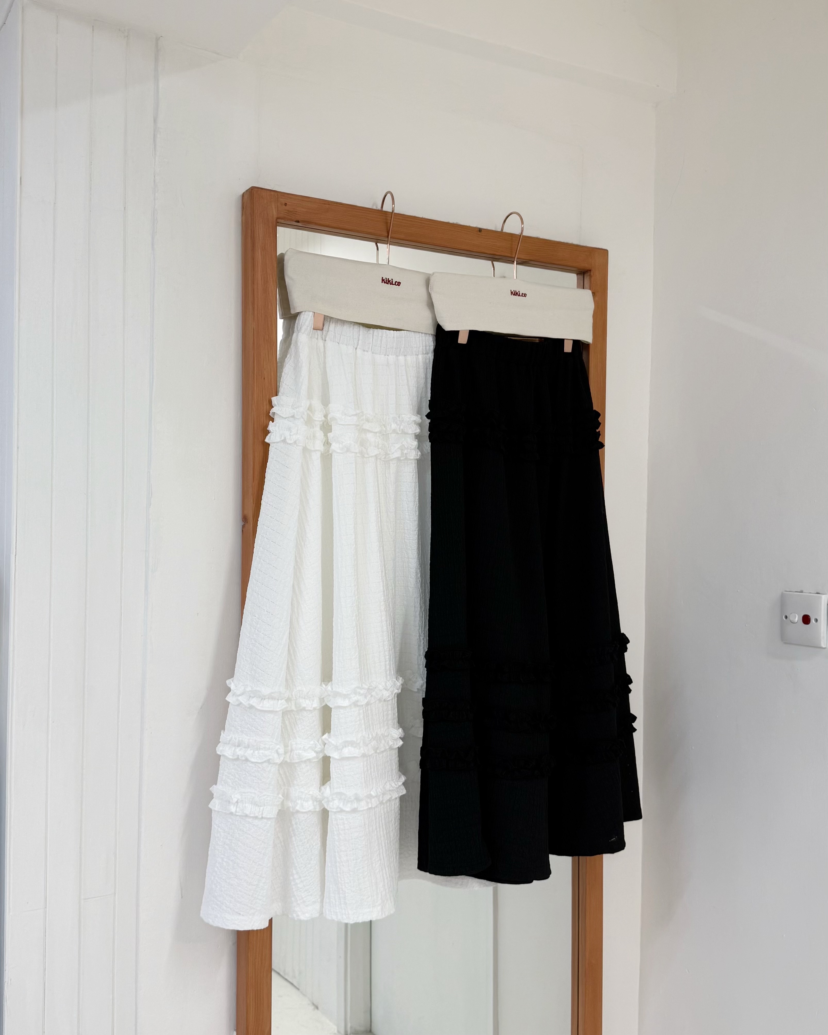 全橡筋ruffle暗紋半裙