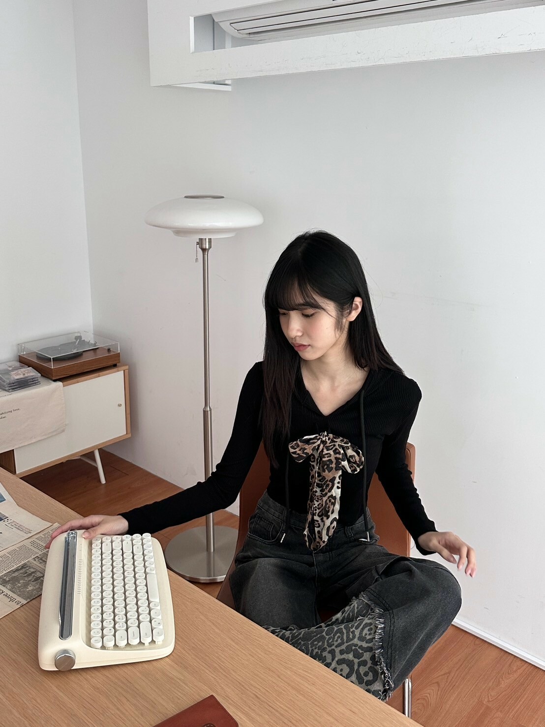 時尚快訊📠 豹紋領帶連帽針織上衣 2colors