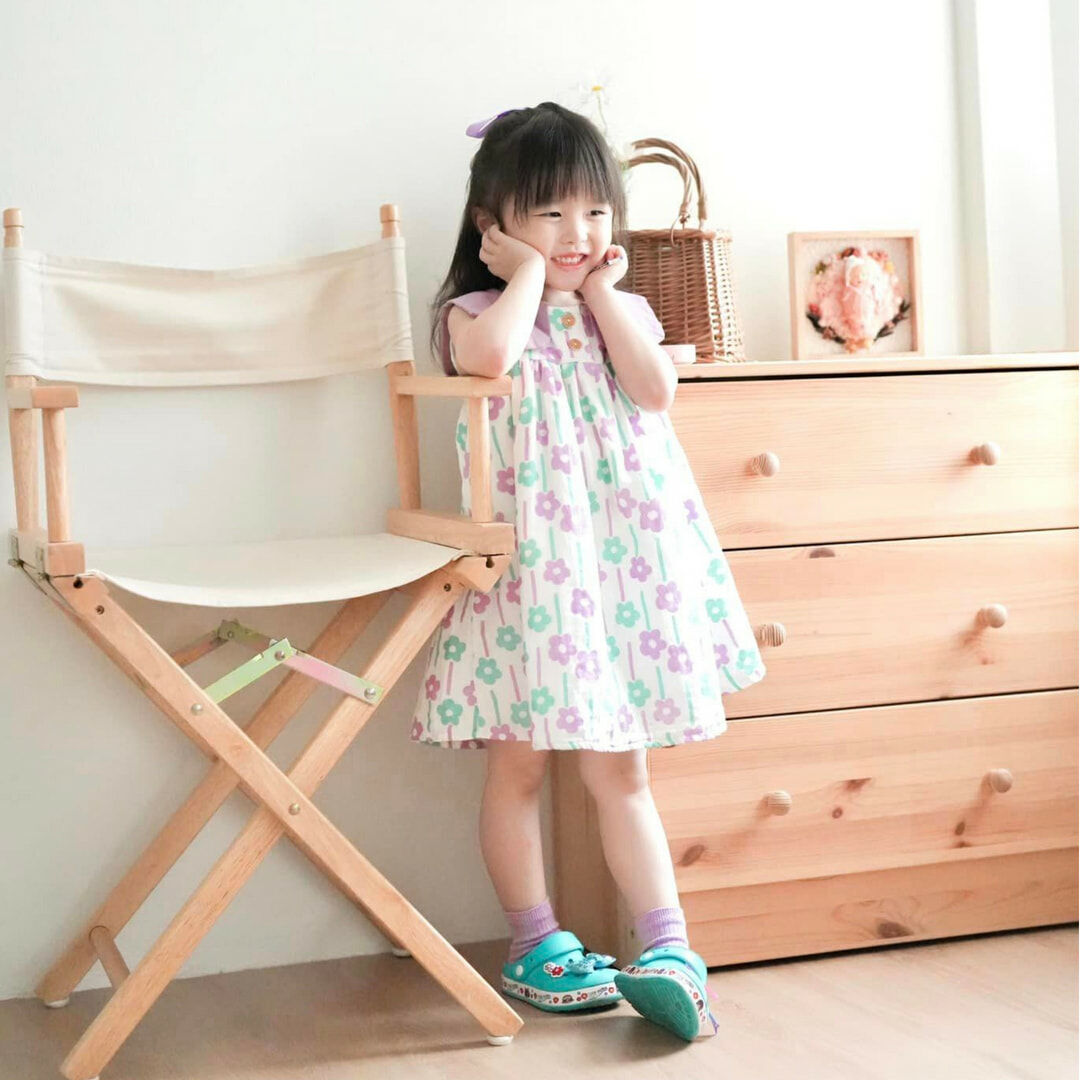 泰國-優雅小花翻領洋裝