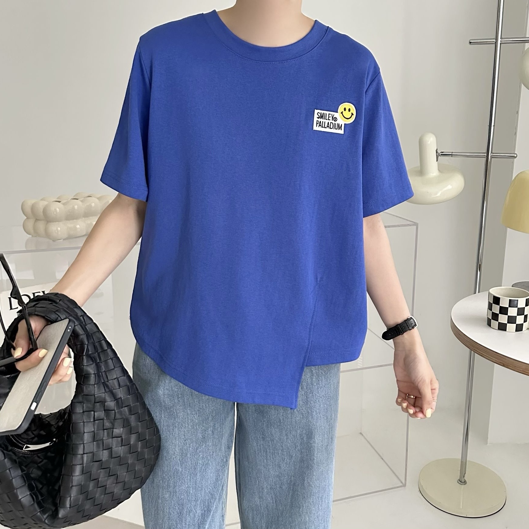 【BONNIE】繡哈哈笑章高低腳TOP