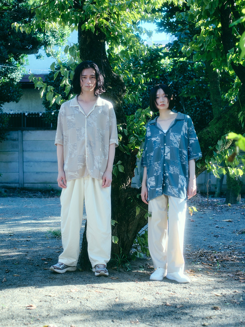 Marble at Mt. Qilai Short-sleeves Knit Shirt Beige