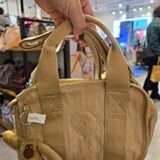 [S] KIPLING LIGHT CLAY SAND TONAL KI9397 NADALE CROSSBODY BAG, 882256593662 (SKP285)