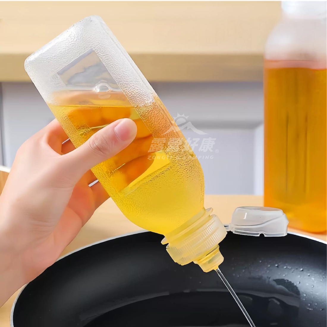 ZONGTI】 尖叫油壺油壺調味料罐油罐液態瓶油瓶醬油瓶液體沙拉油罐300ml
