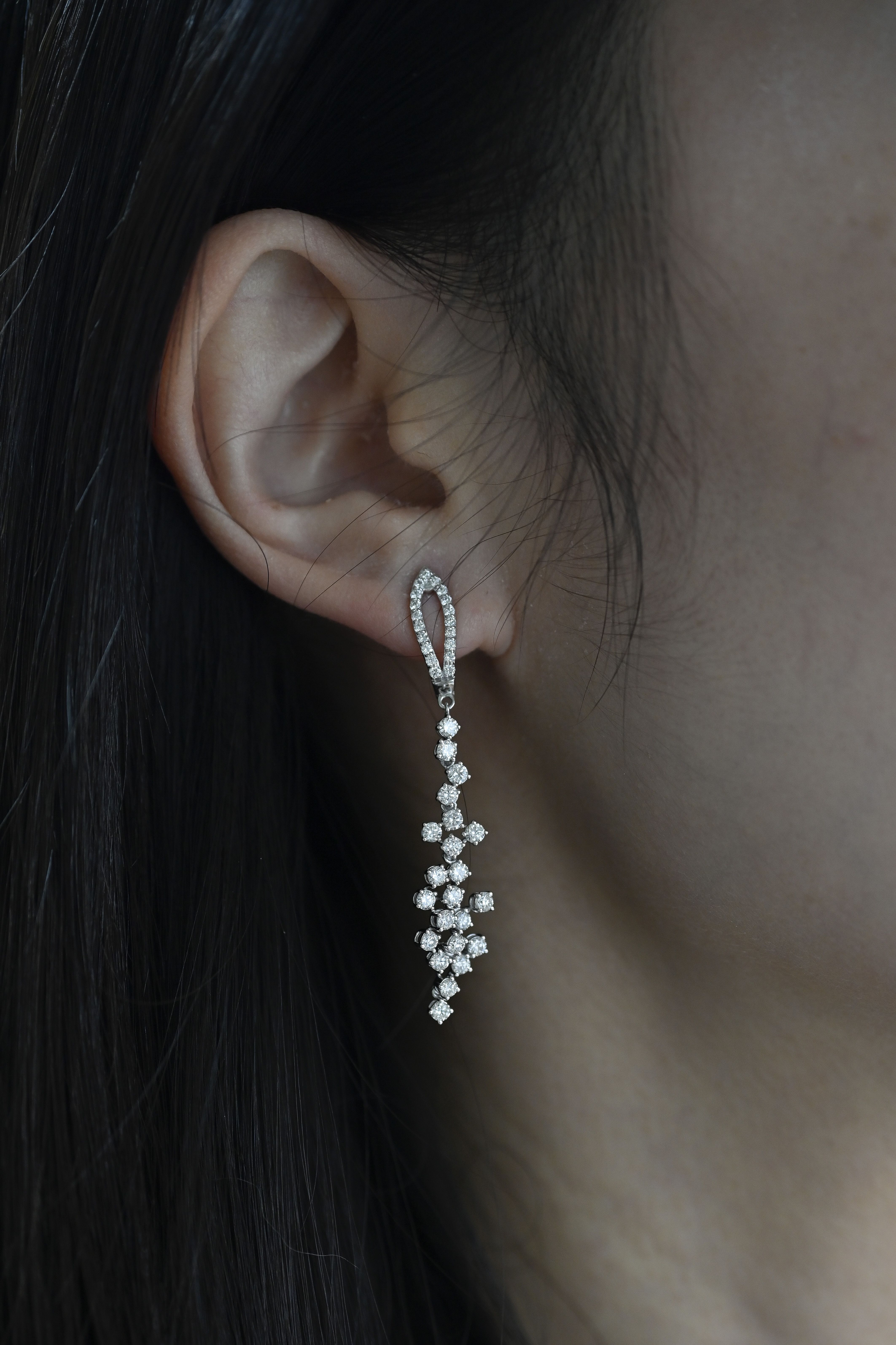 18K Waterfall Diamond Earring