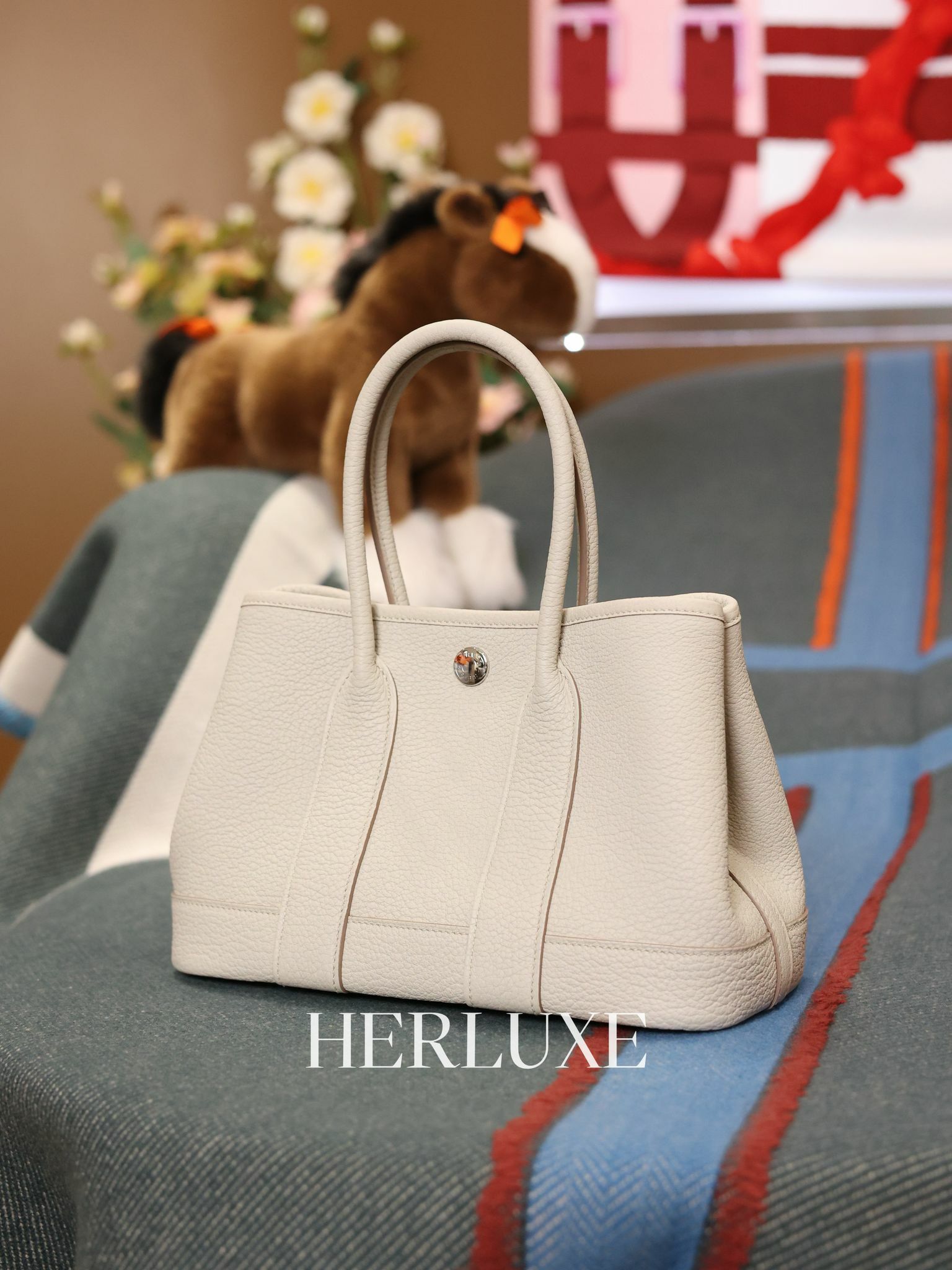 Garden party neo 23 8L beton leather W