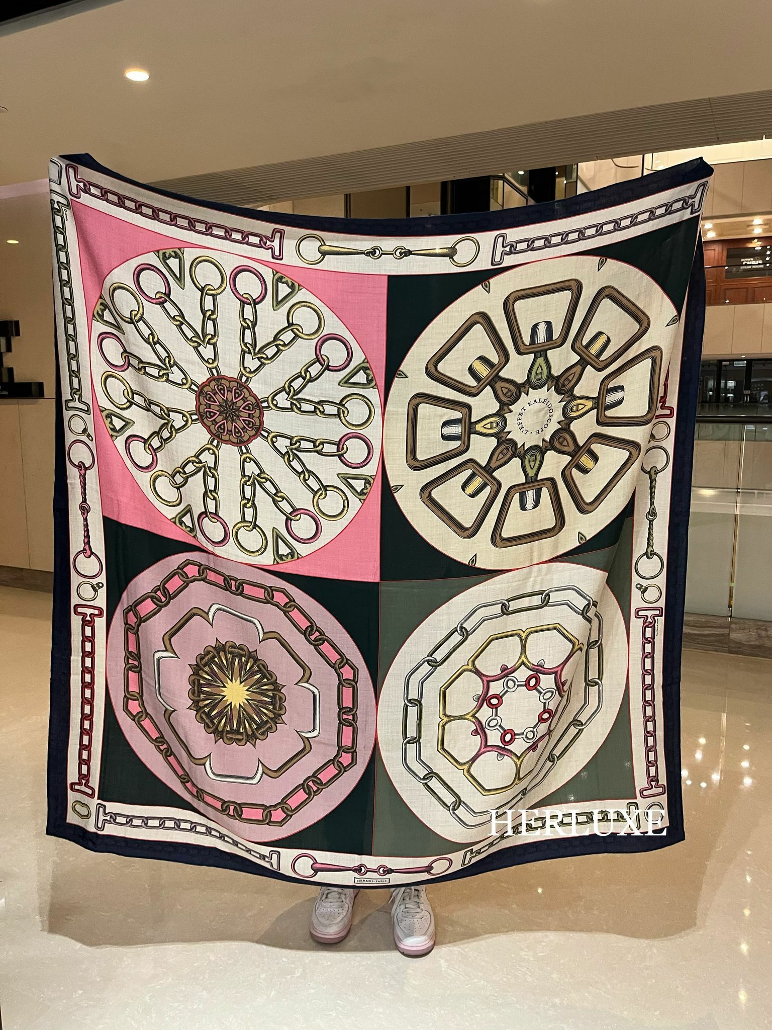 Effet kaleidoscope shawl 140 naturel / rose / vert loden (70% cashmere, 30% silk)