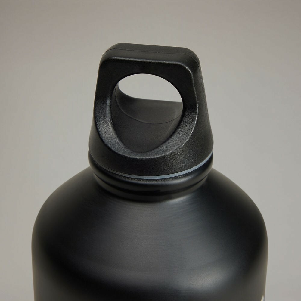 【 Y-3 BOTTLE 筆觸圖案不銹鋼水壺 - 黑 】