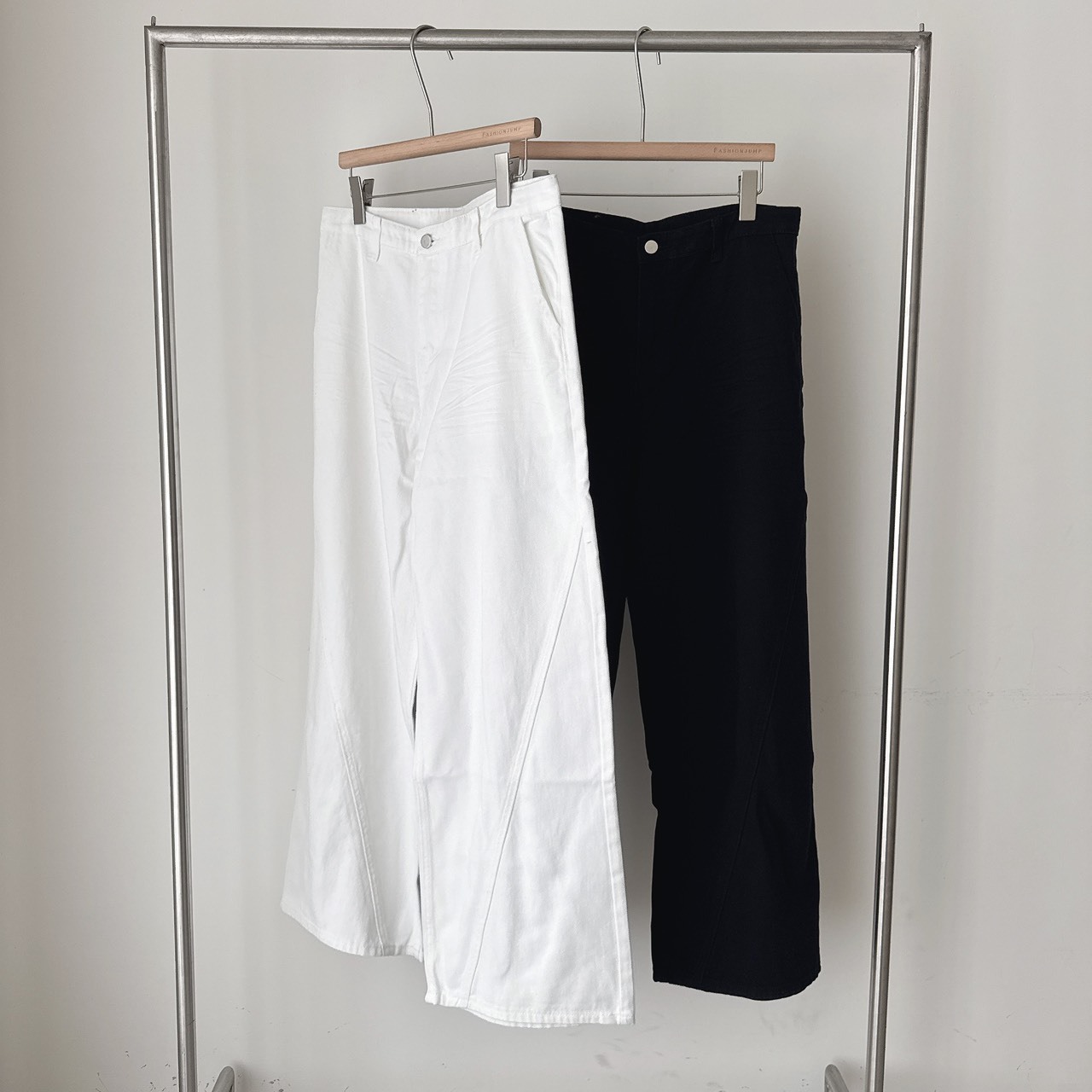 （現貨）售完不補 NJ149 韓系 立體 貓鬚抓痕 彎刀褲 牛仔褲