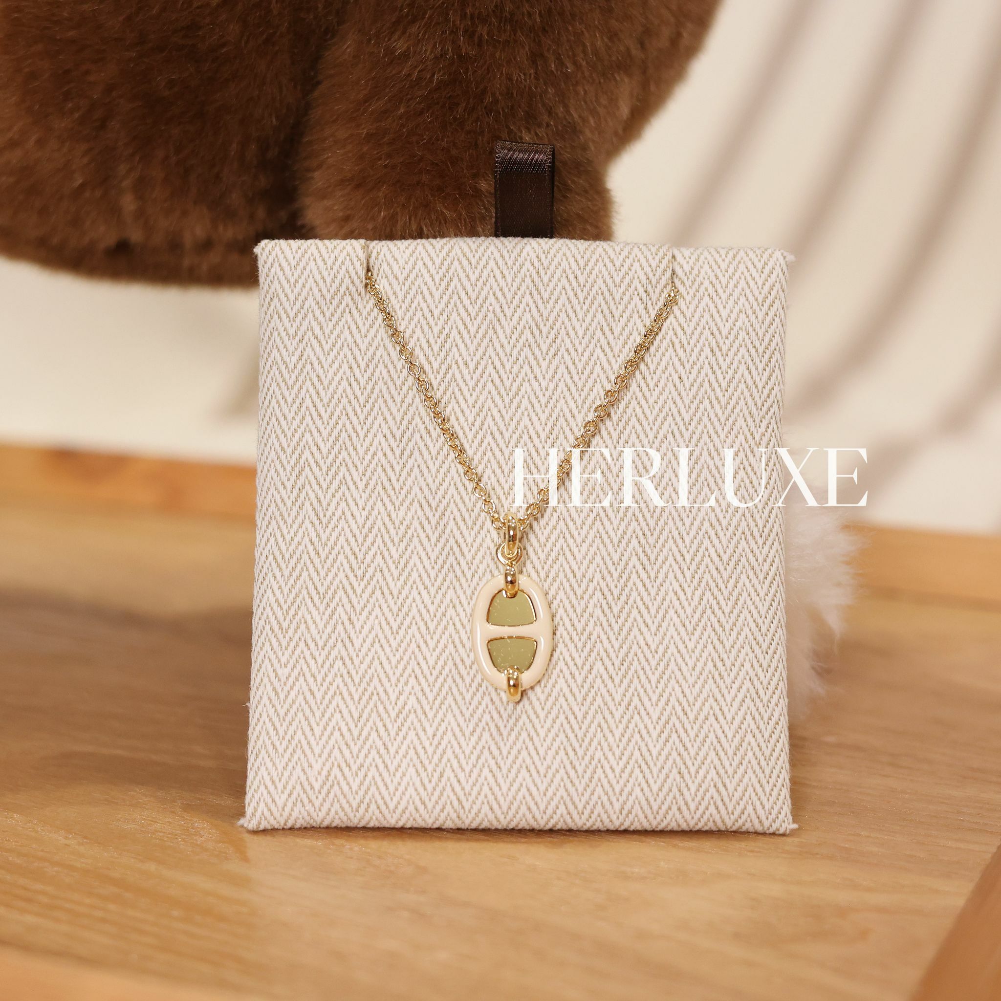 Mini maillon pendant small model creme CC