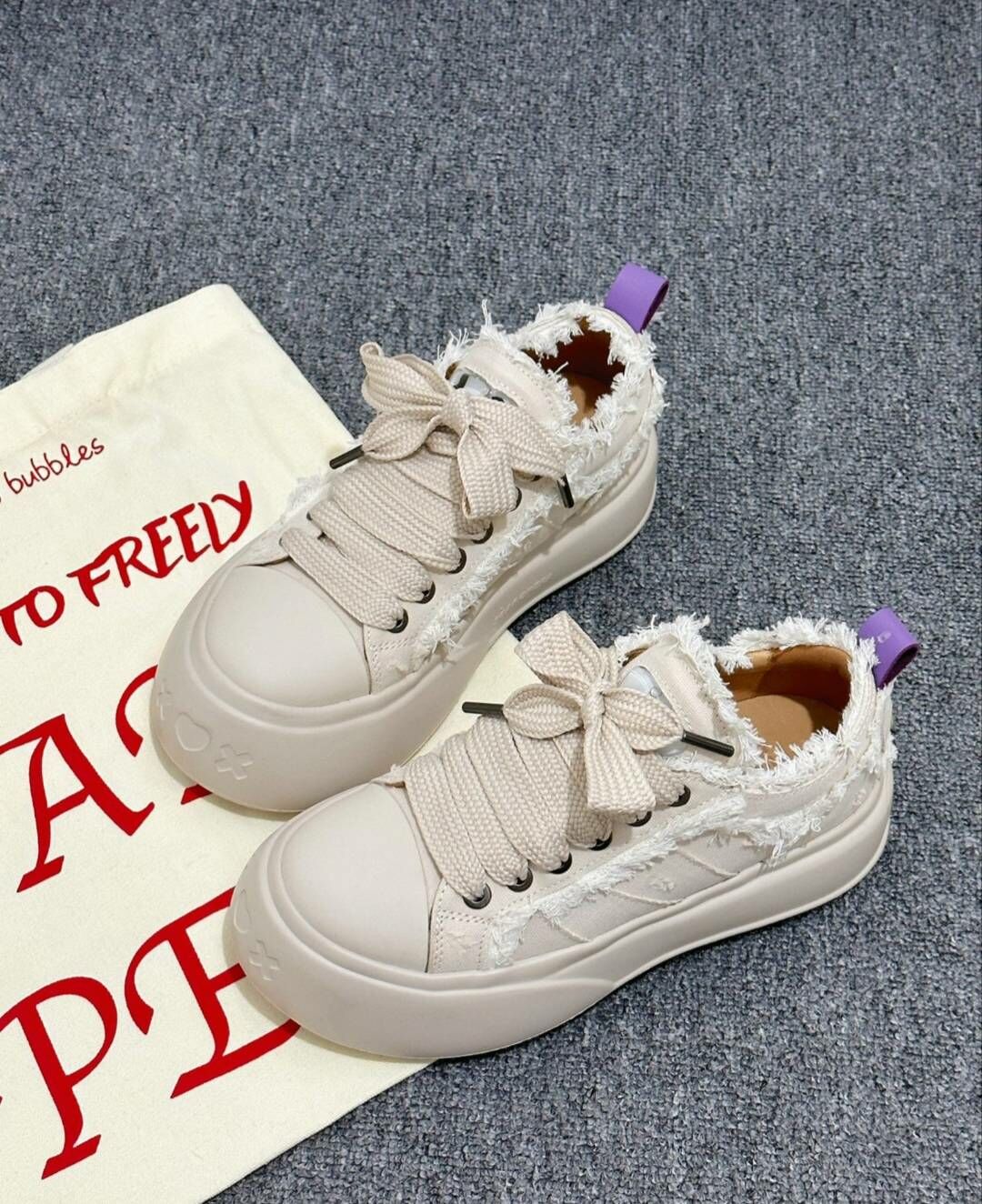 【代購】SOAP OPERA 宋雨琦同款  蝴蝶結 大頭鞋 解構 開口笑 不修邊 厚底 木乃伊 蝴蝶結 增高5cm 奶油米白