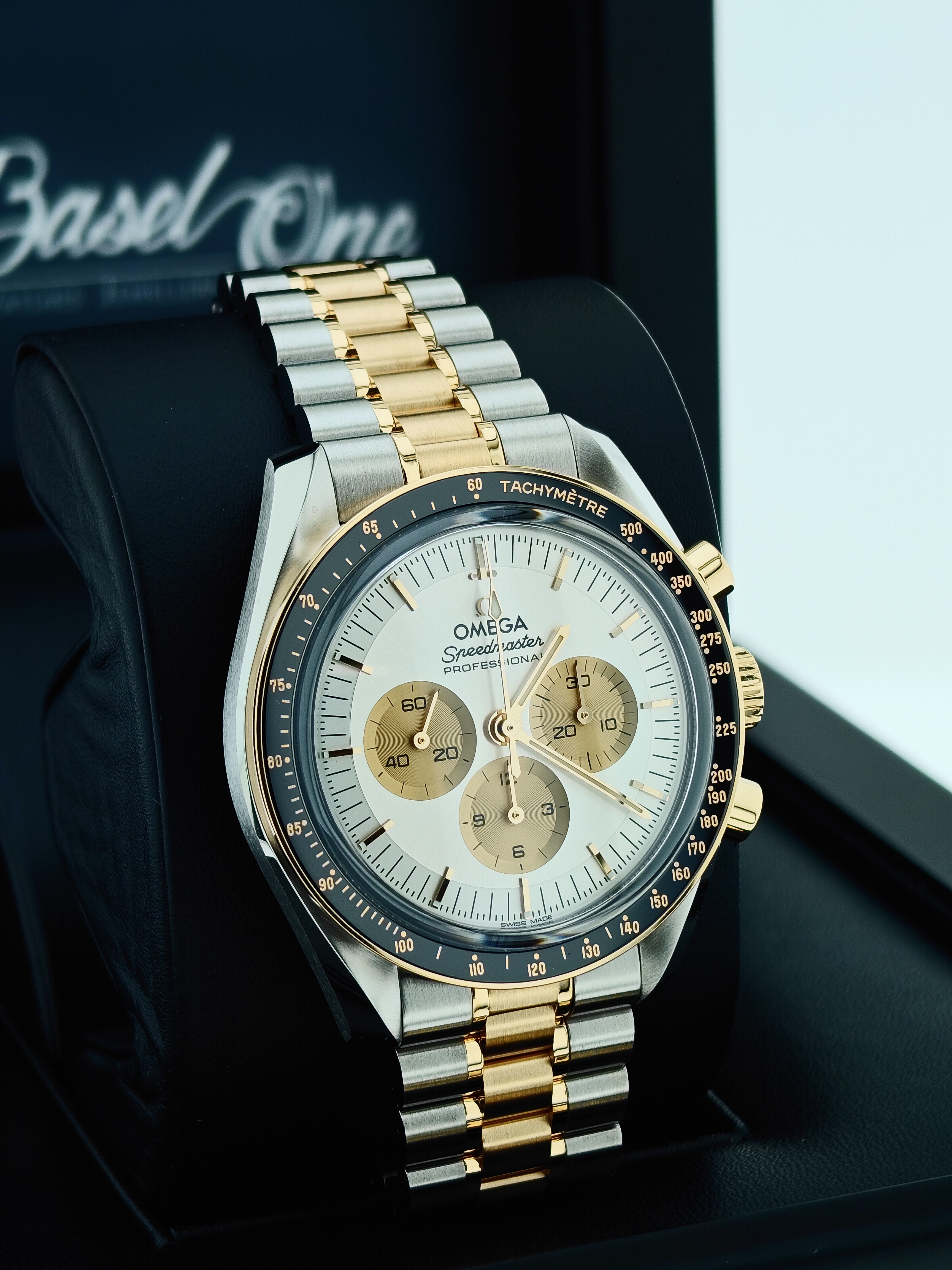 310.20.42.50.02.001 | OMEGA SPEEDMASTER MOONSHINE GOLD