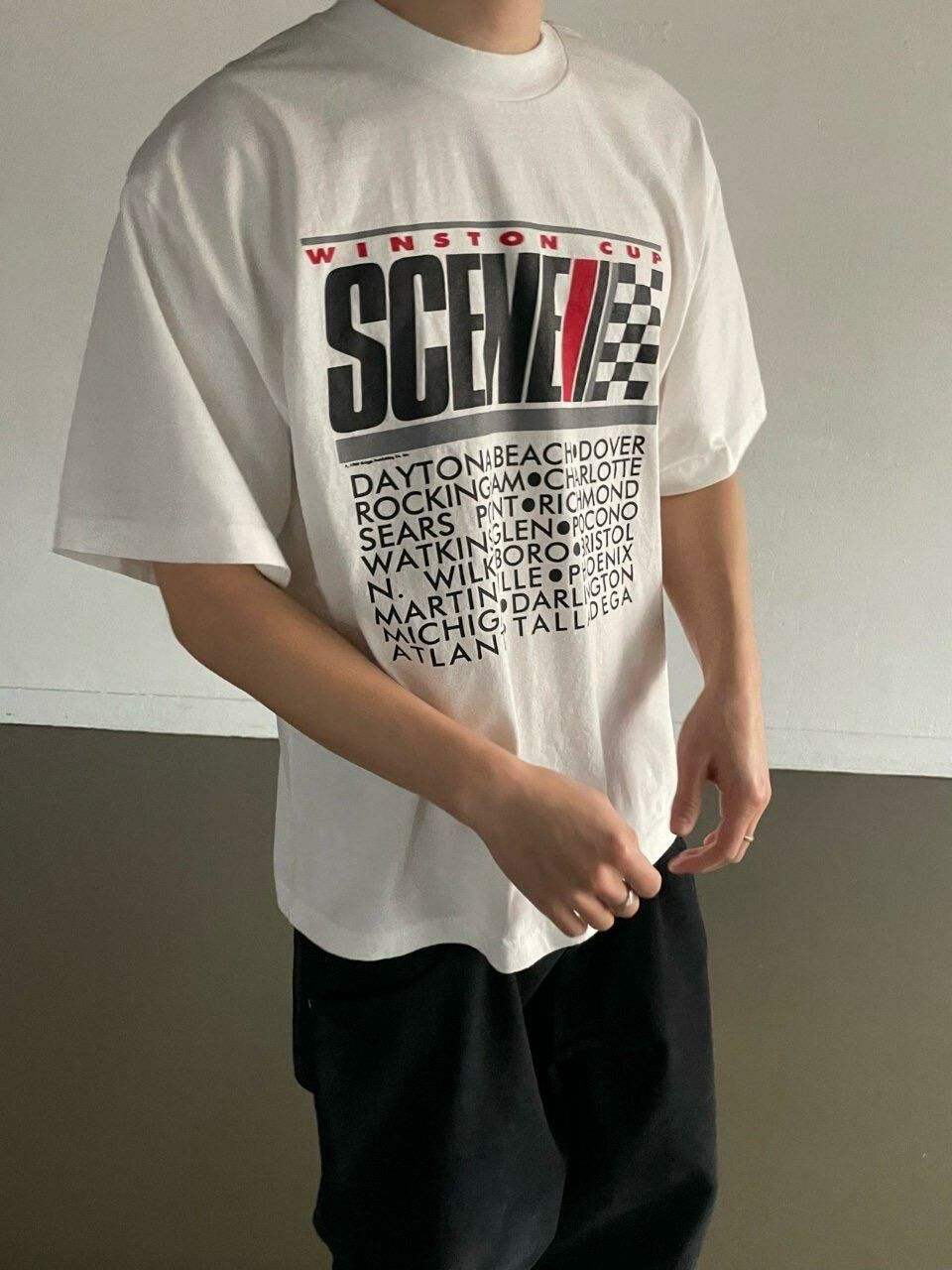 英文字圖案短袖Tee ARCHIVE-321T