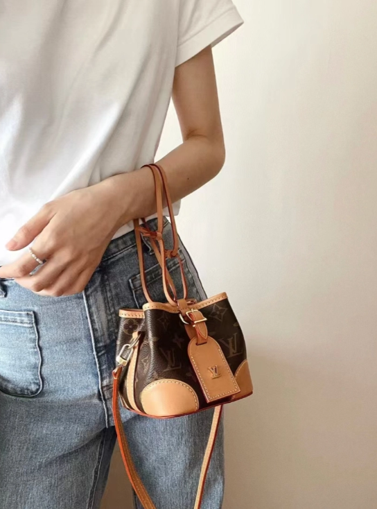 LOUIS VUITTON NOE 經典老花滿印牛皮水桶燒賣袋單肩斜孭女款棕色