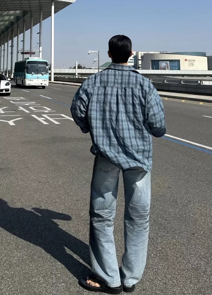 微褶皺格紋長袖襯衫