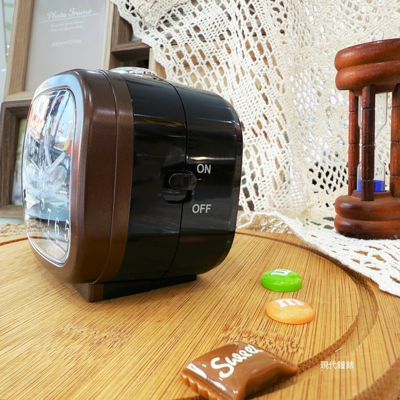 【SEIKO 精工】寧靜夜晚靜音貪睡鬧鐘 QHK060B 9.9cm 現代鐘錶