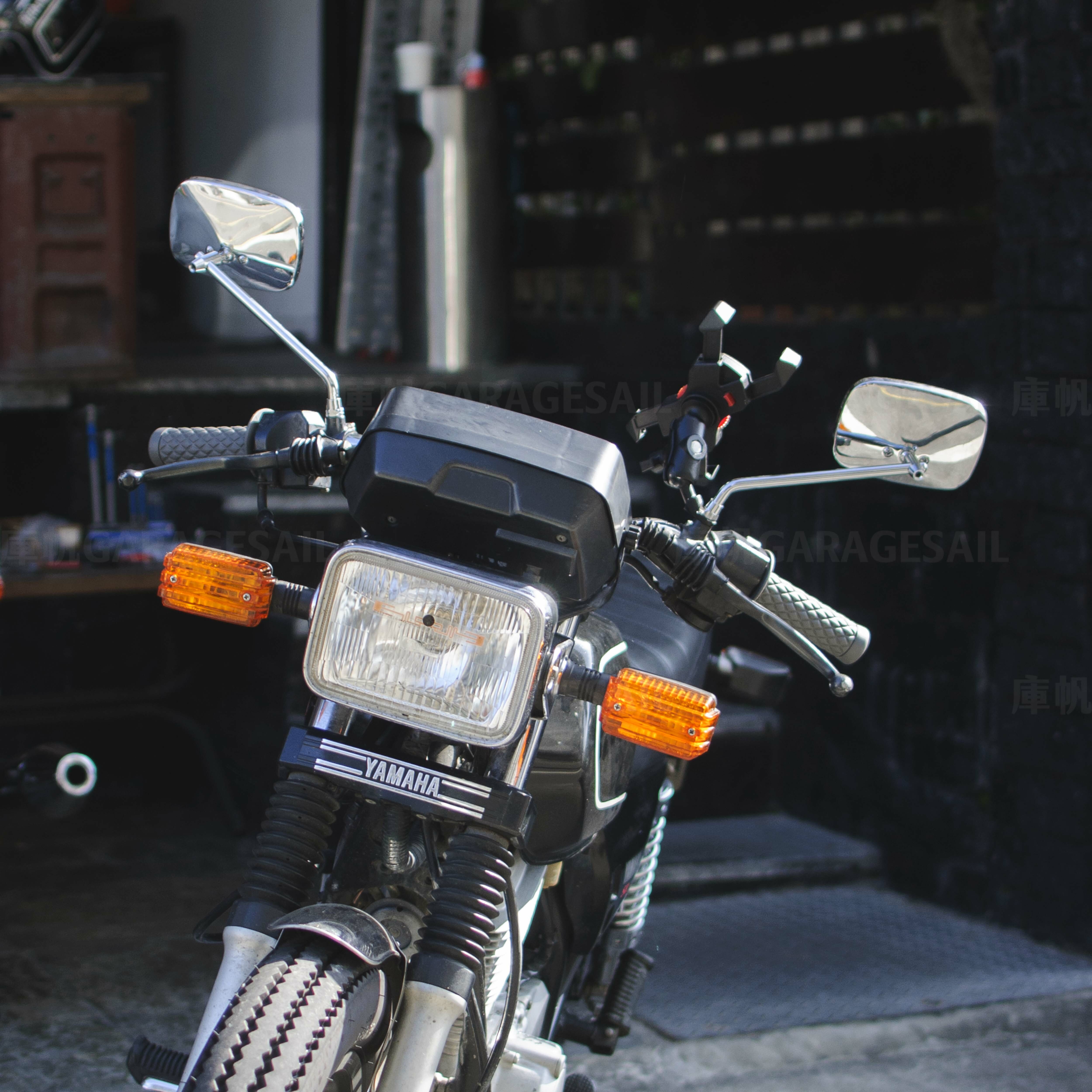 10mm正反牙 一般位置 後照鏡 大長方 銀