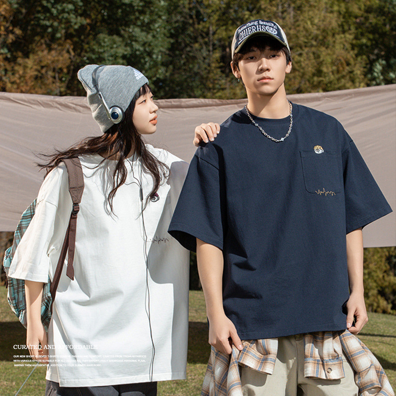 復古刺繡厚磅落肩口袋短TEE