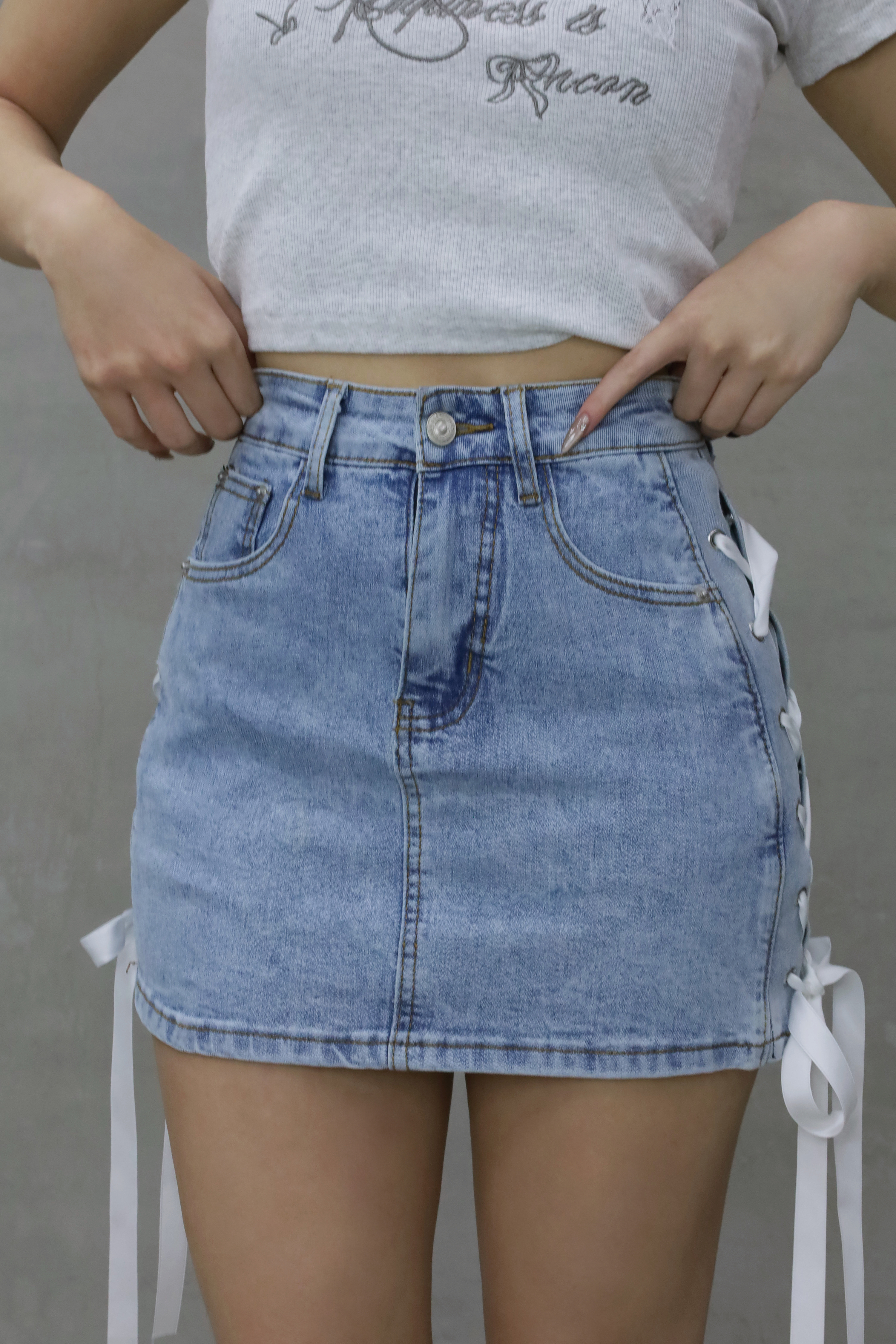 緞帶蝴蝶結牛仔短裙