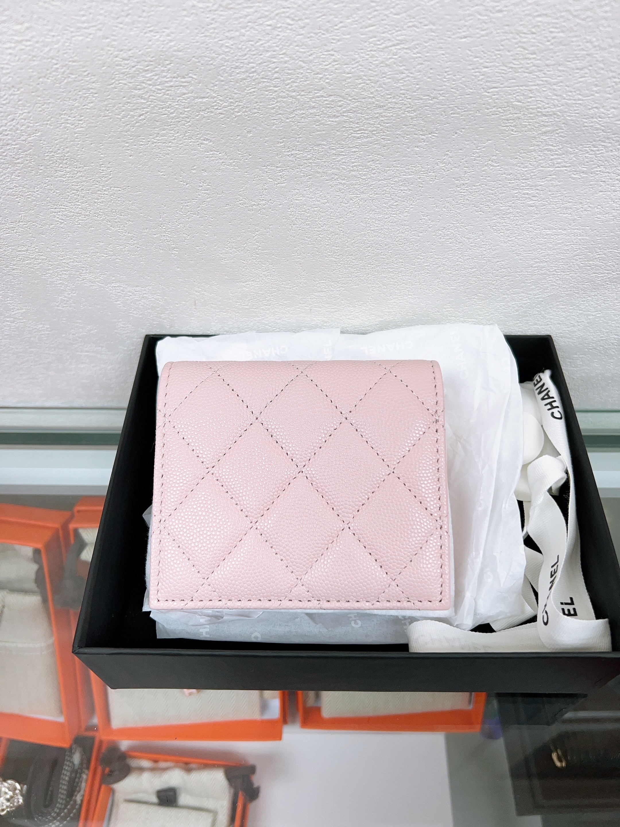 *Unused* Chanel bi-fold wallet (pink caviar)