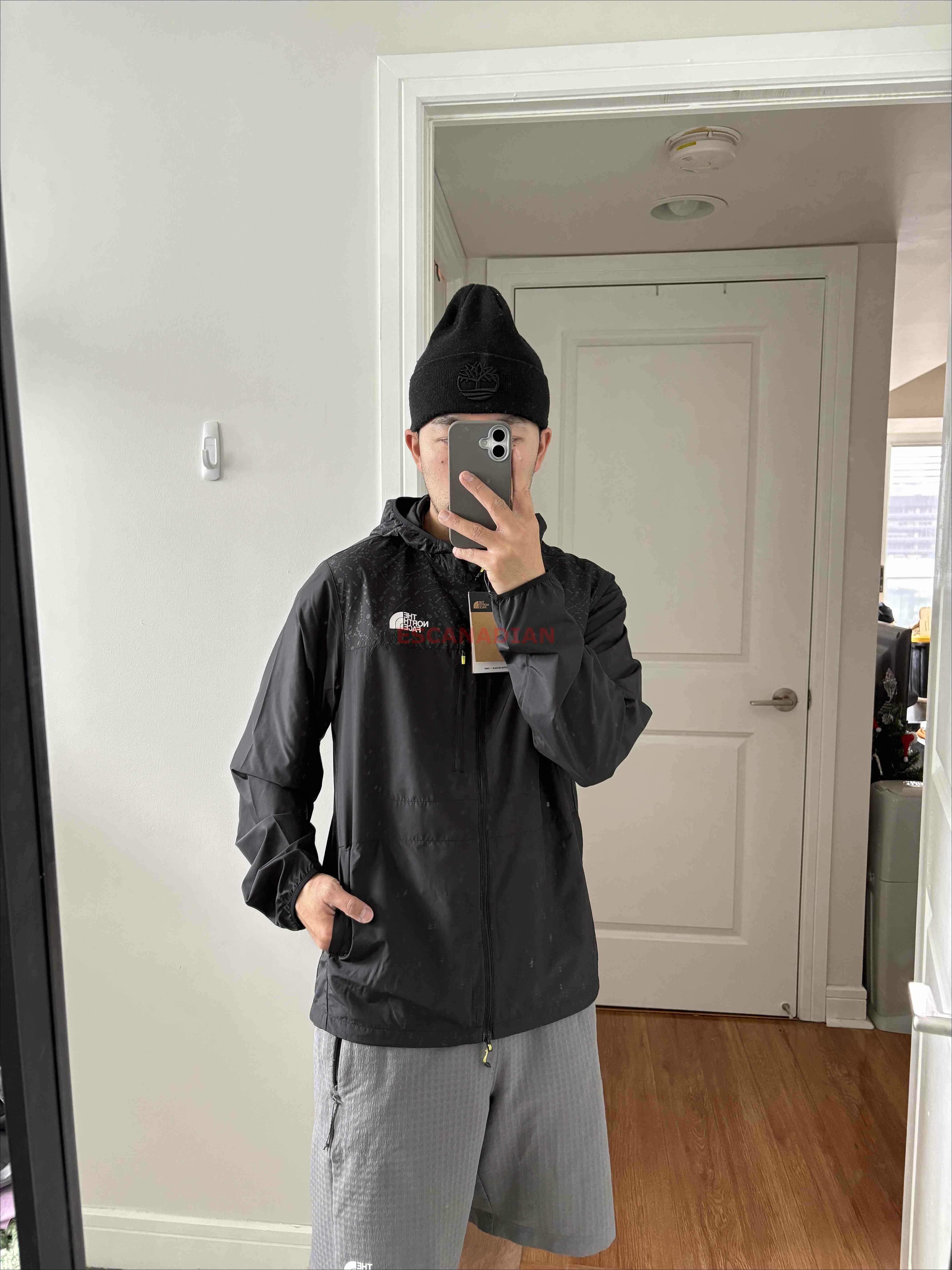 THE NORTH FACE 男大人 Higher run Windwall 輕薄 防風 防潑水 反光 連帽 風衣外套