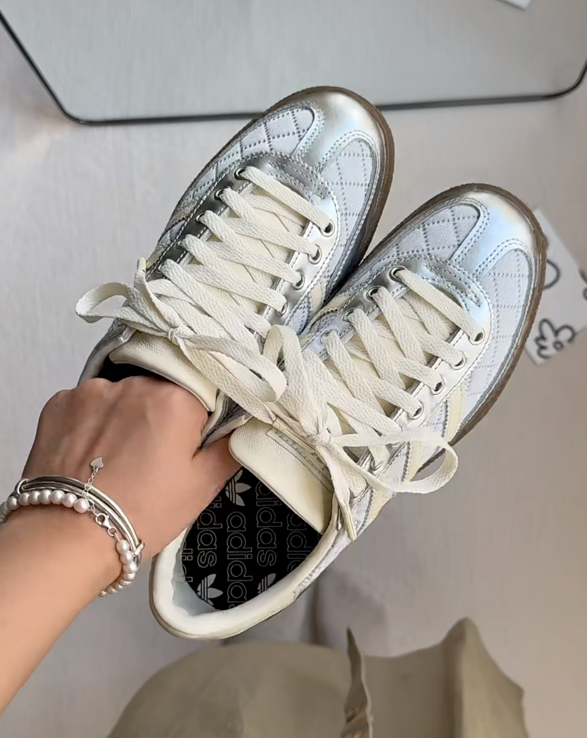Adidas Handball Spezial 白銀奶油白銀小香風Y2K 復古德訓鞋