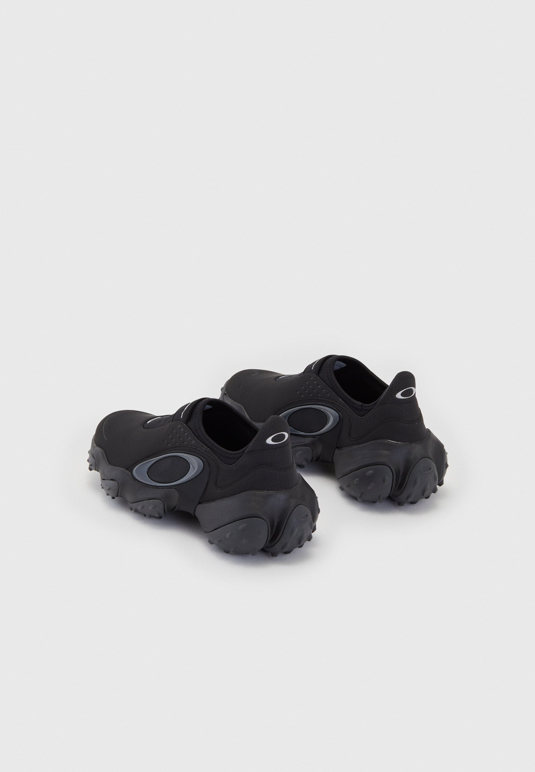 Oakley Edge Icon 黑色