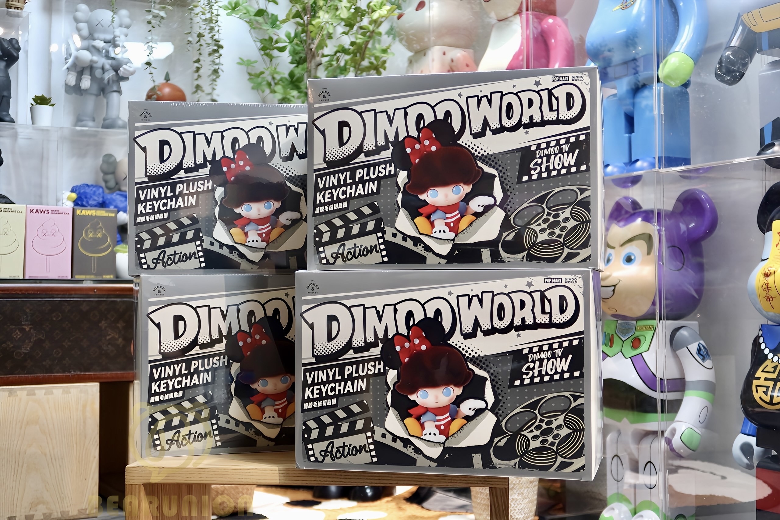 🎏預訂🎏 DIMOO WORLD × 迪士尼系列 搪膠毛絨鑰匙圈盲盒