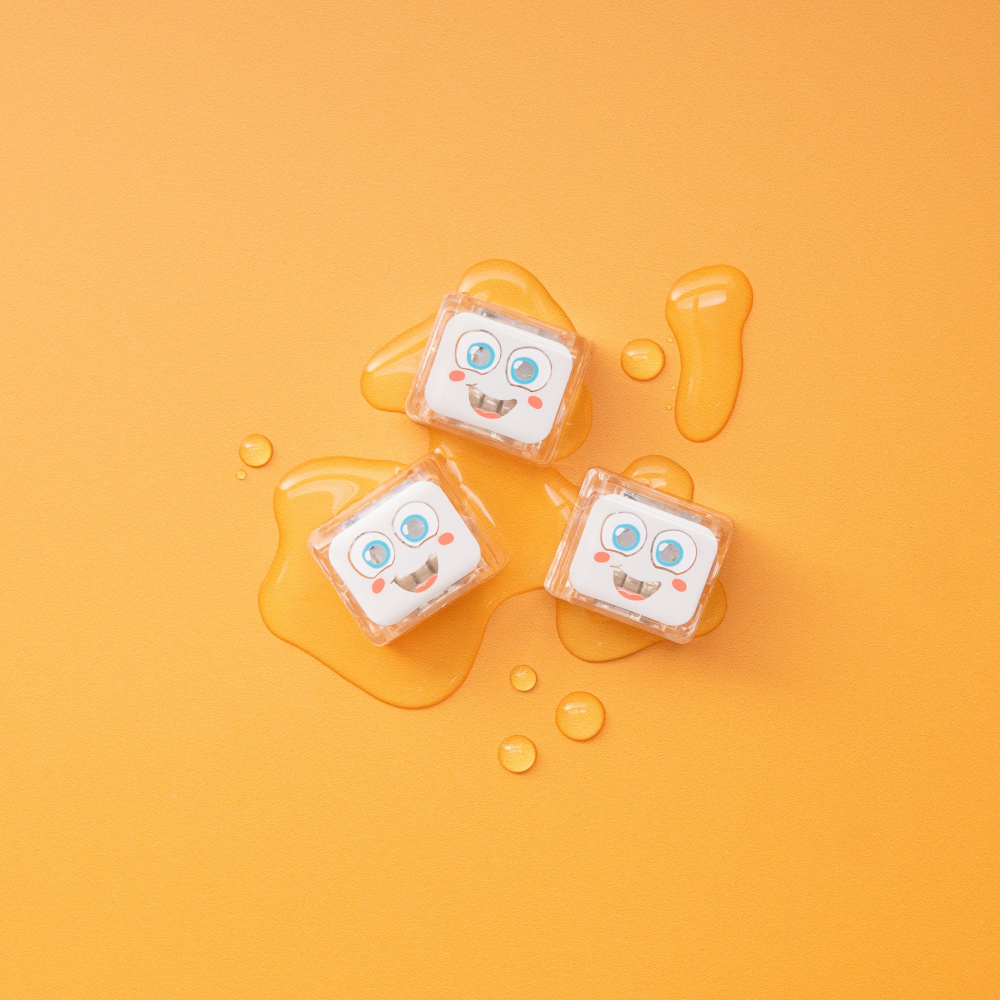 【Glo Pals】Bath Toy | Color-Changing Light-Up Cubes (Set of 4)