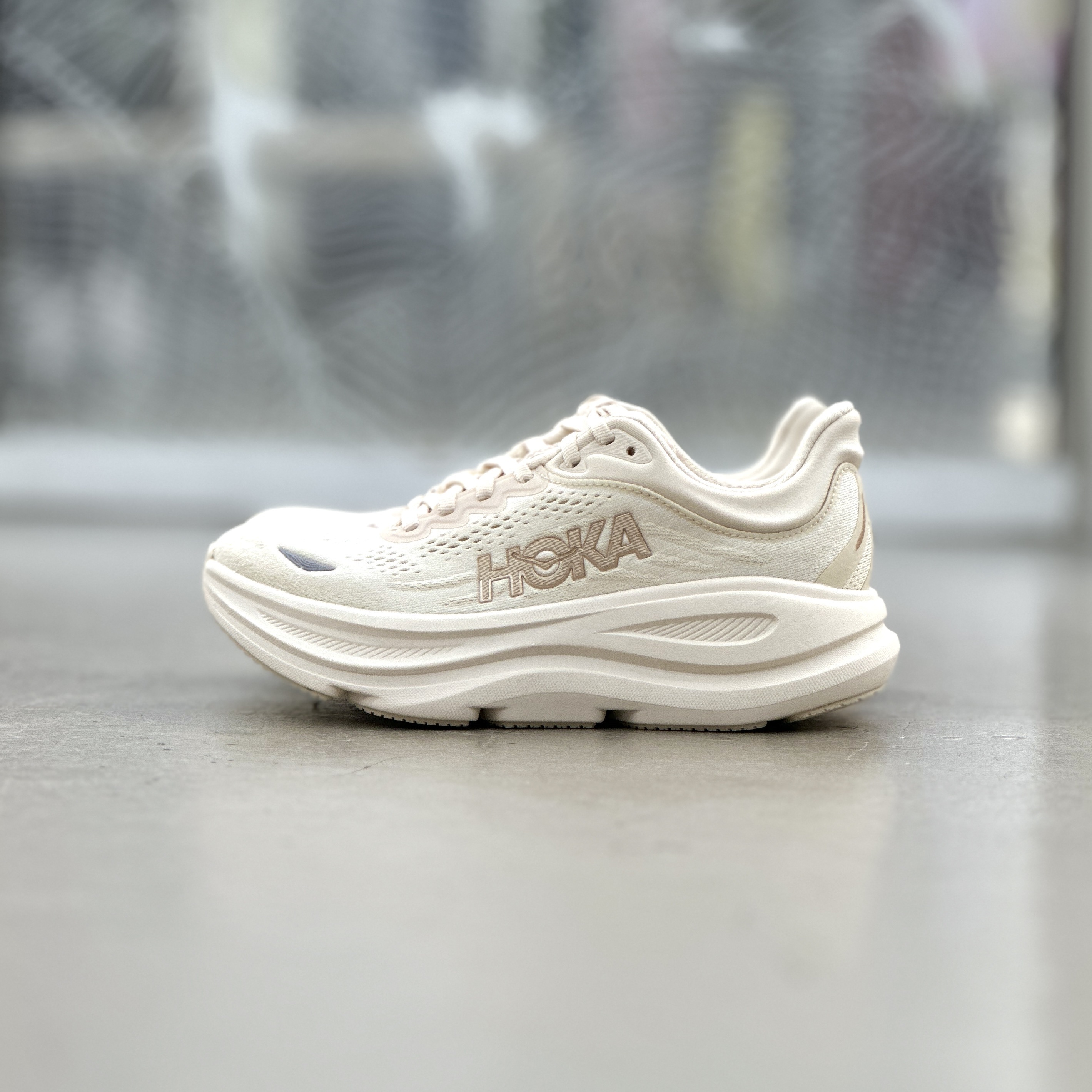Hoka One One Bondi 9 W Cream