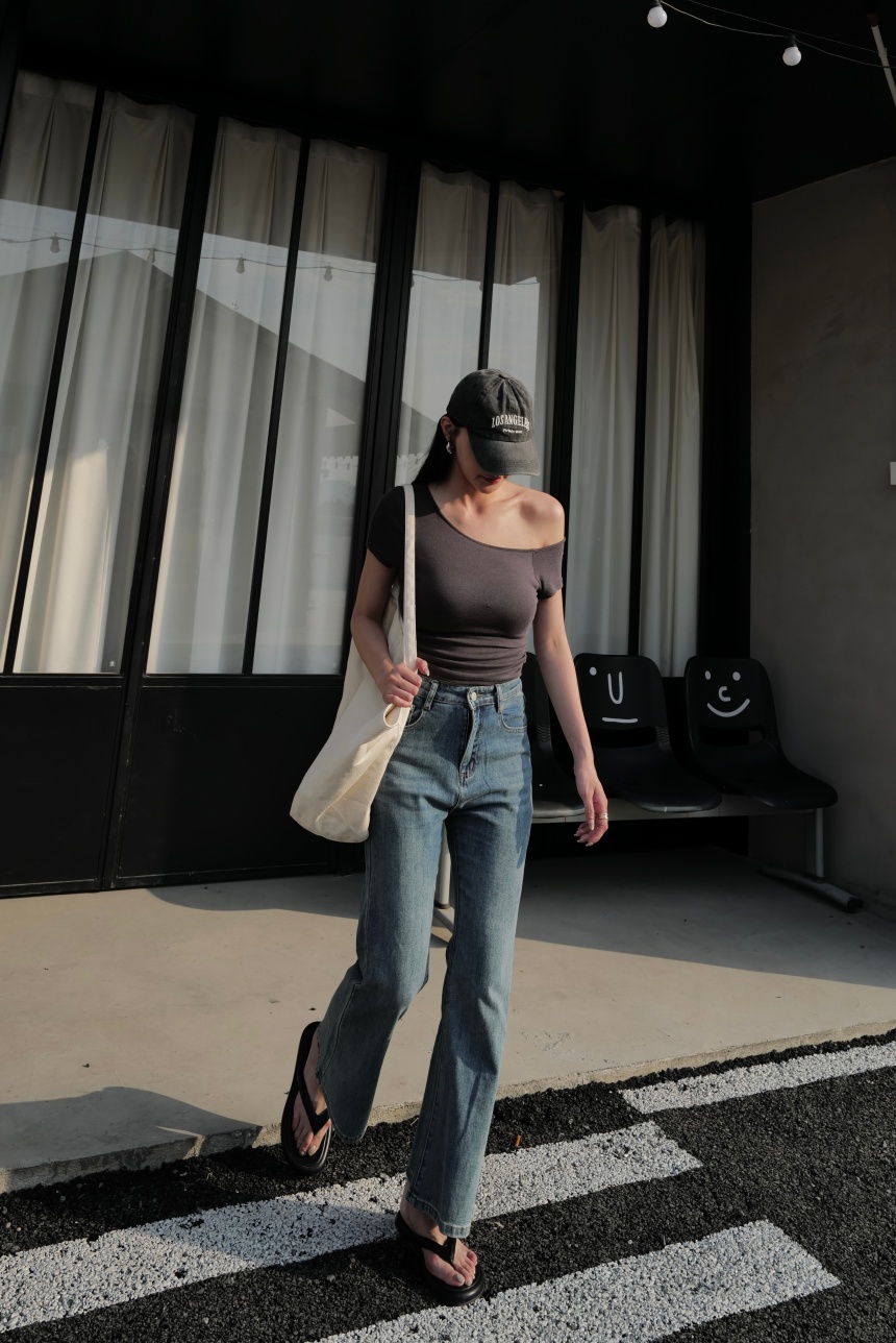 斜肩側抓皺(附胸墊)上衣*5色