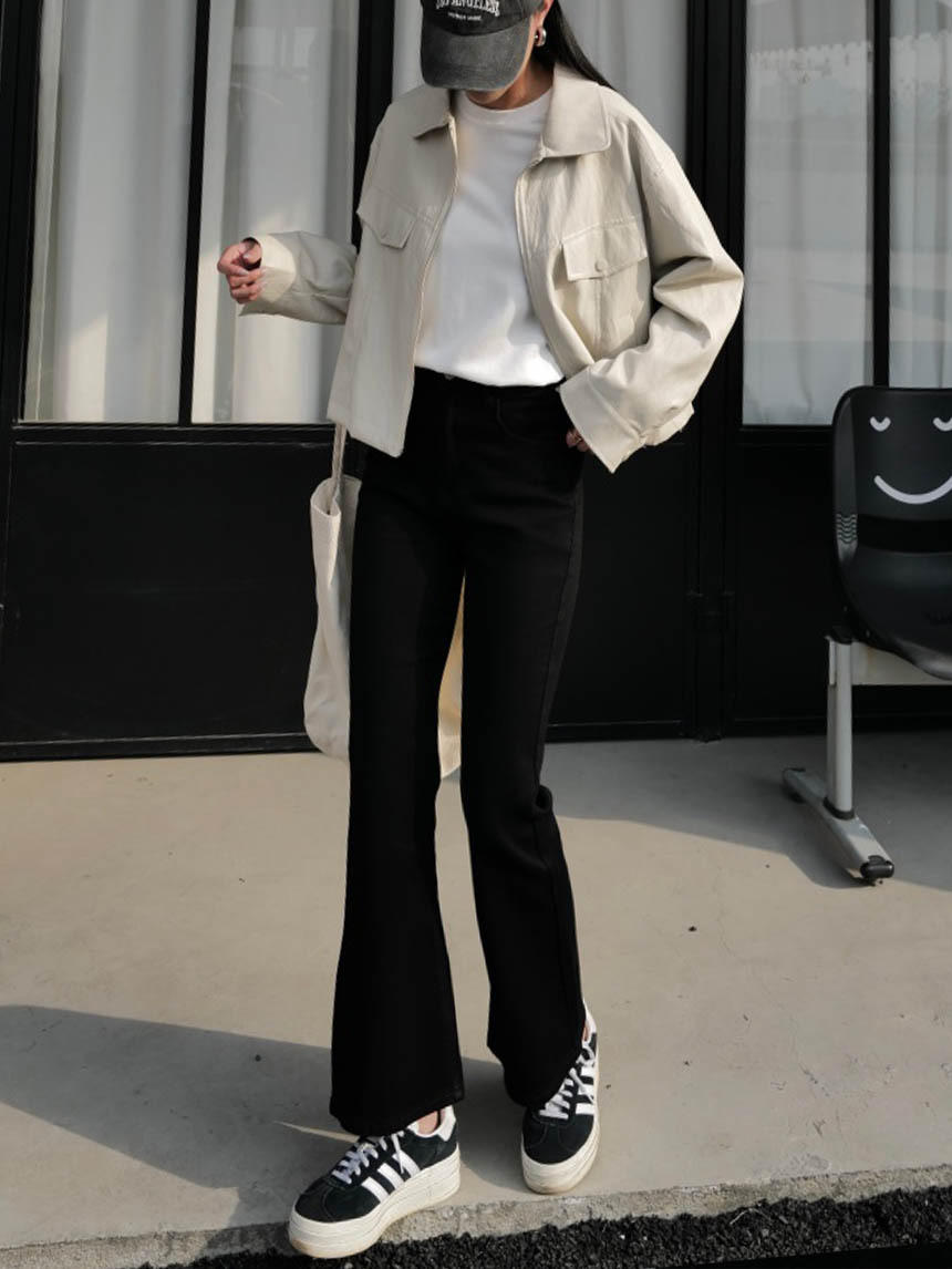 素面彈力微喇叭牛仔褲*3色