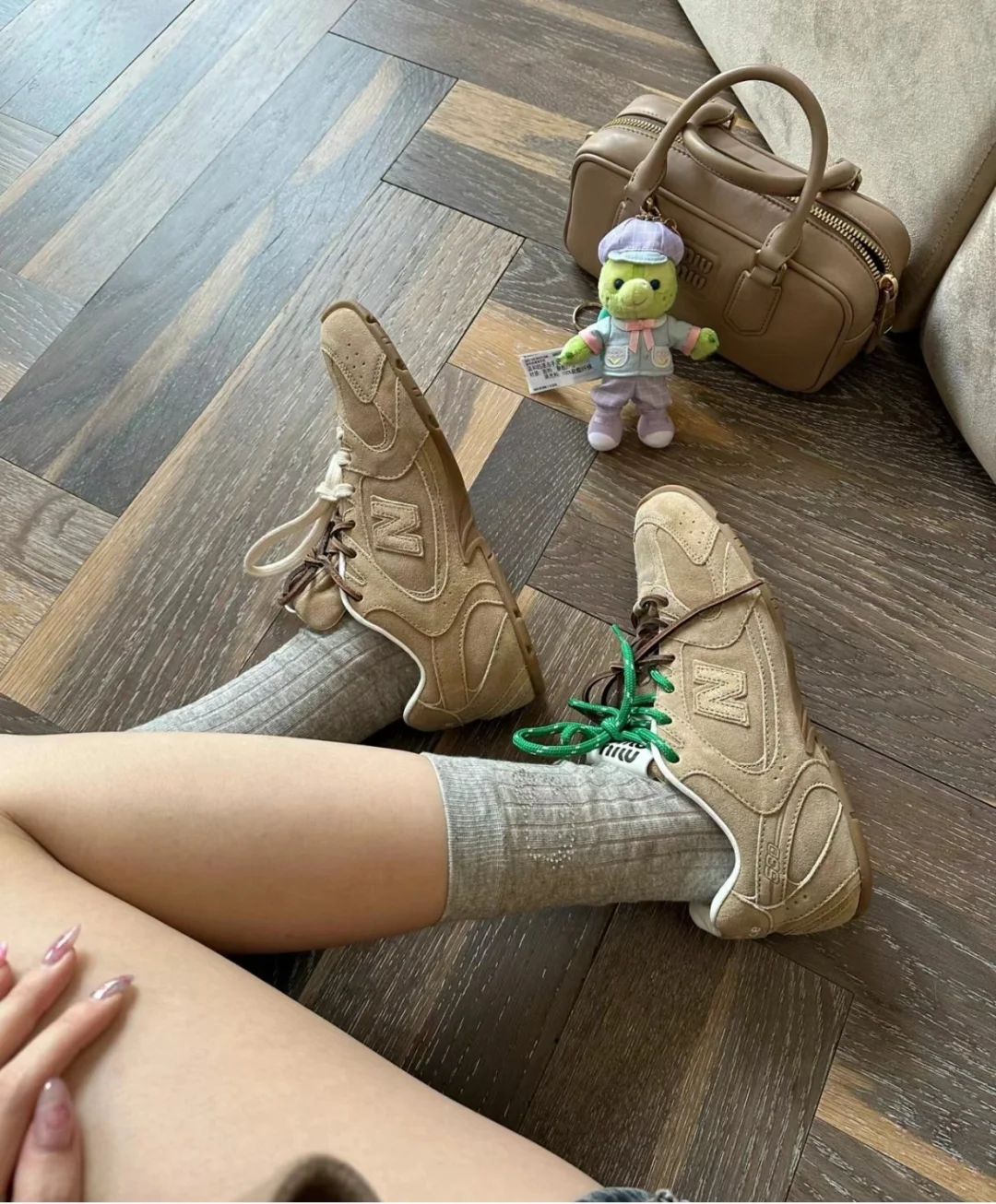 New Balance X Miu Miu 530 SL 麂皮拼網眼運動鞋