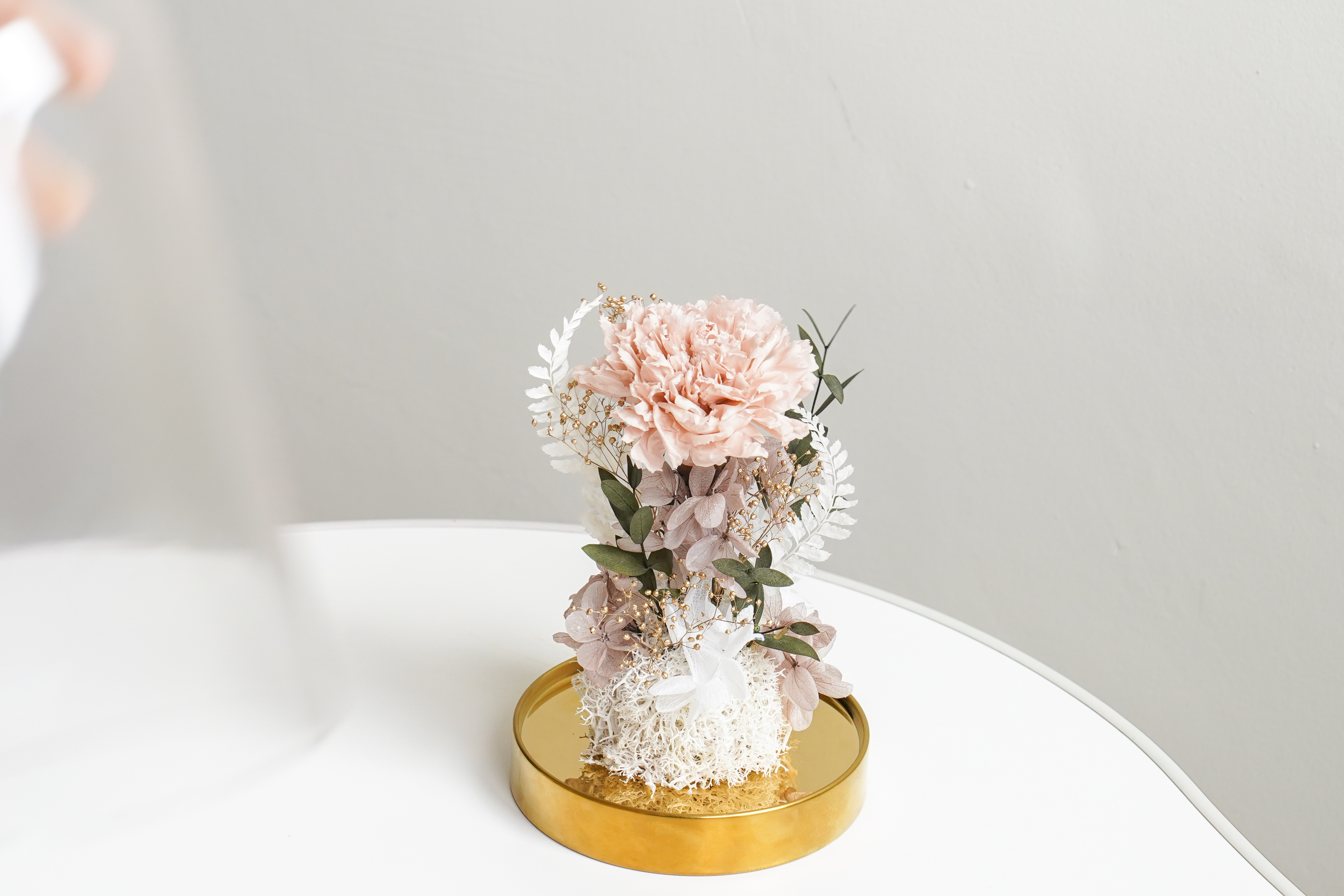 奶茶色康乃馨母親節玻璃罩,奶茶色永生花康乃馨玻璃罩推薦3,奶茶色康乃馨盆花哪裡買台北