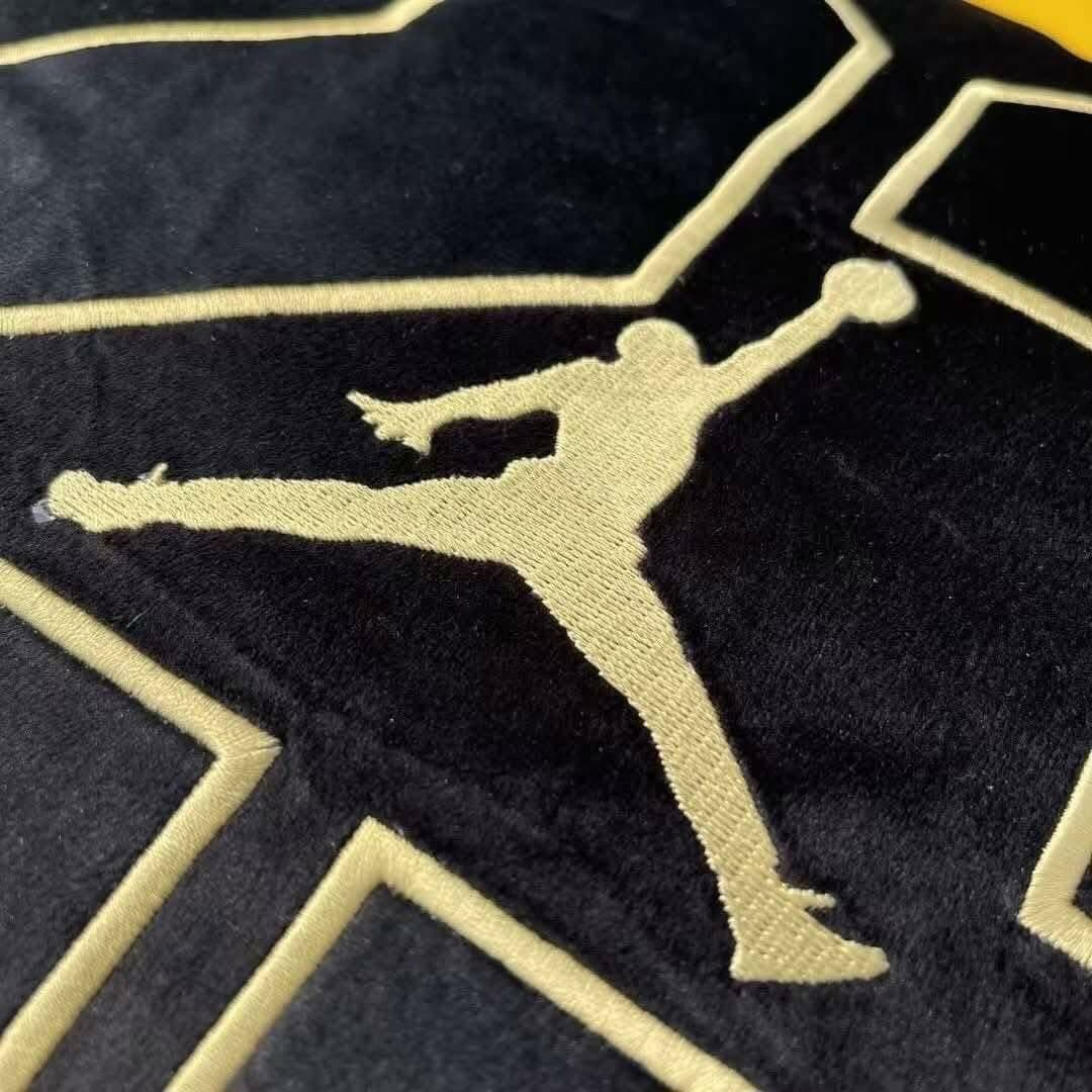 Jordan 刺繡 限量抱枕