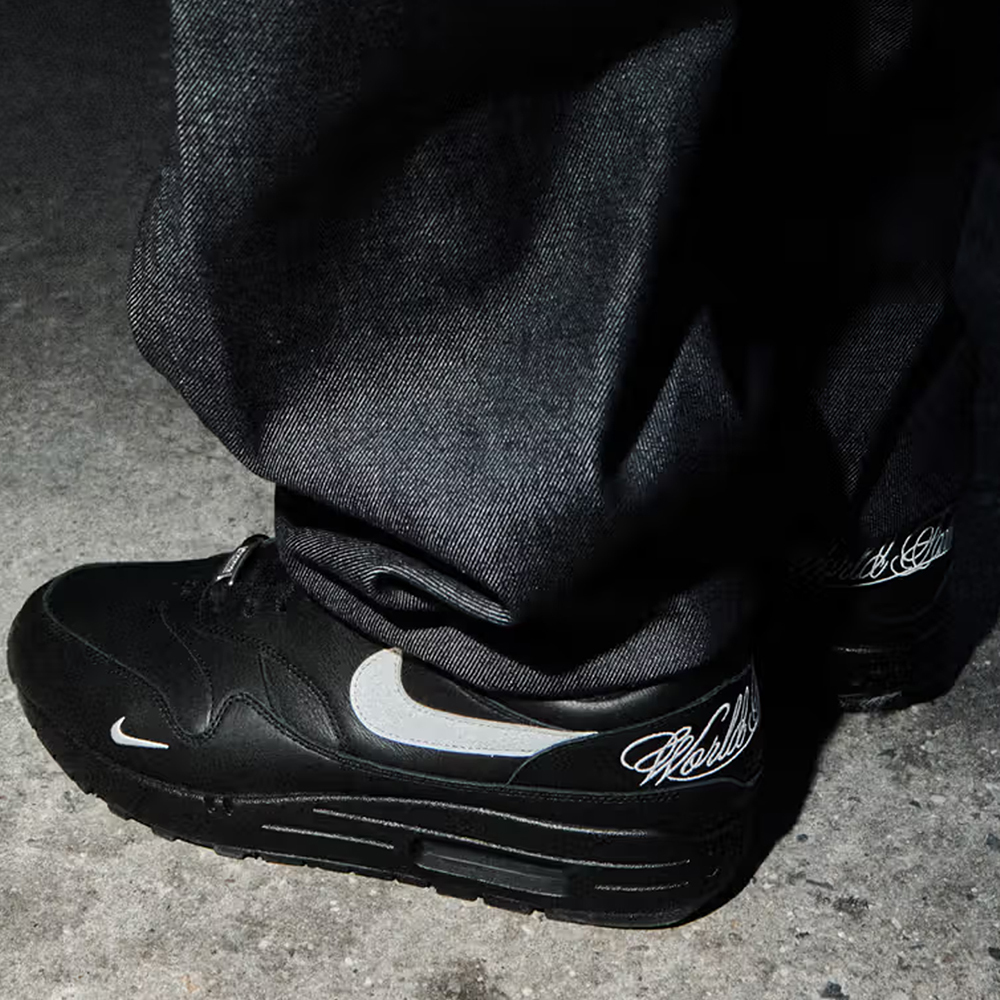 Supreme x Nike Air Max 1 2025 黑色 紫色 黃色 白色 蛇麟 刺繡字體 小鉤 氣墊 復古休閒鞋 HF8813-001-100-500-700