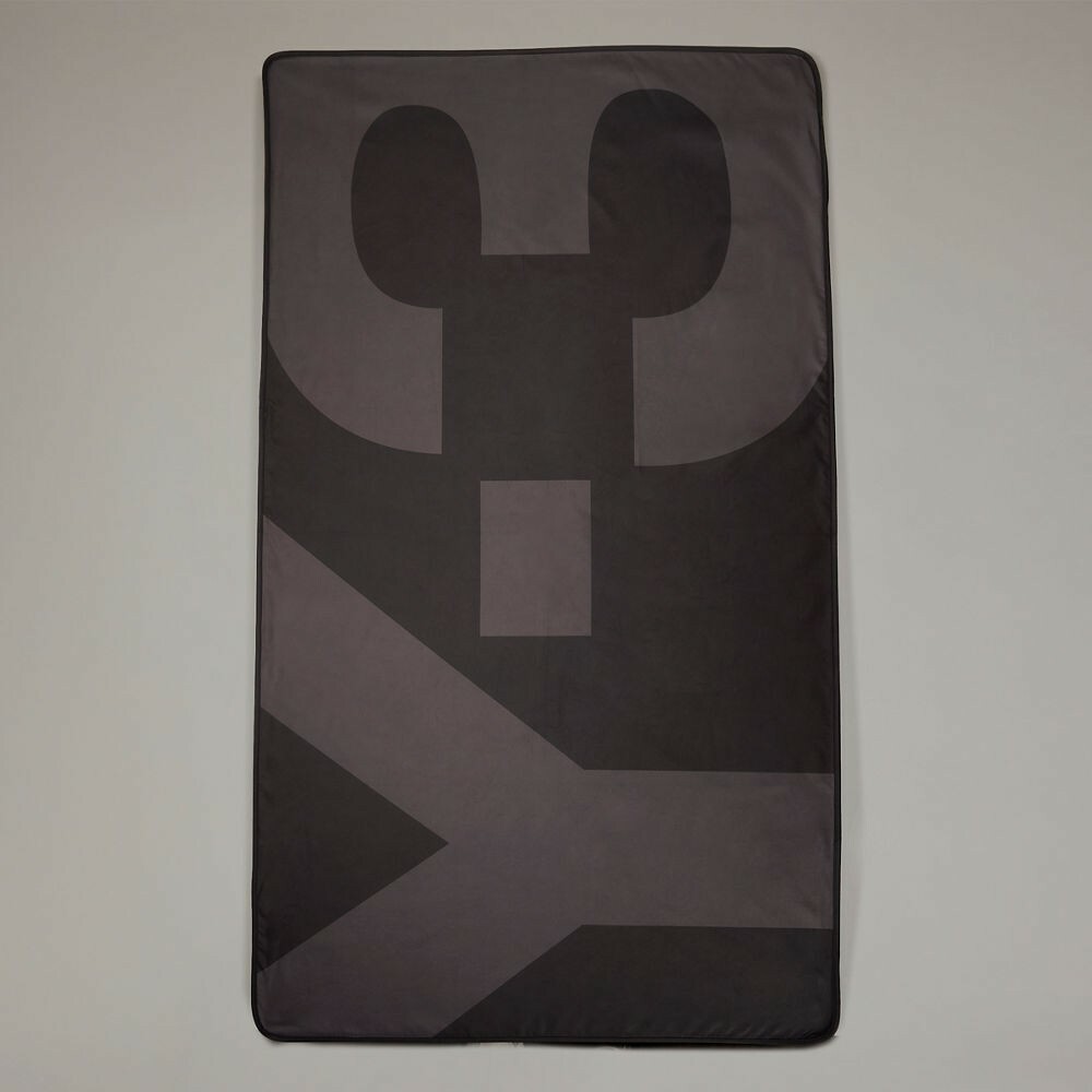 【 Y-3 TOWEL 經典LOGO毛巾 - 黑 】