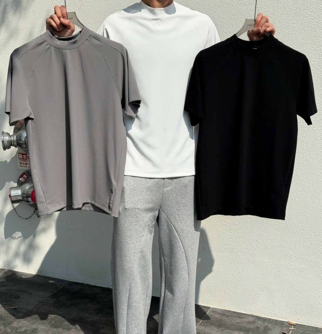 立體彈性修身短T