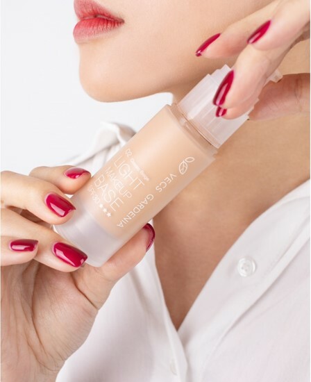 士林總會｜Vecs Gardenia 嘉丹妮爾--裸妝輕粉底 02 自然色 30ML