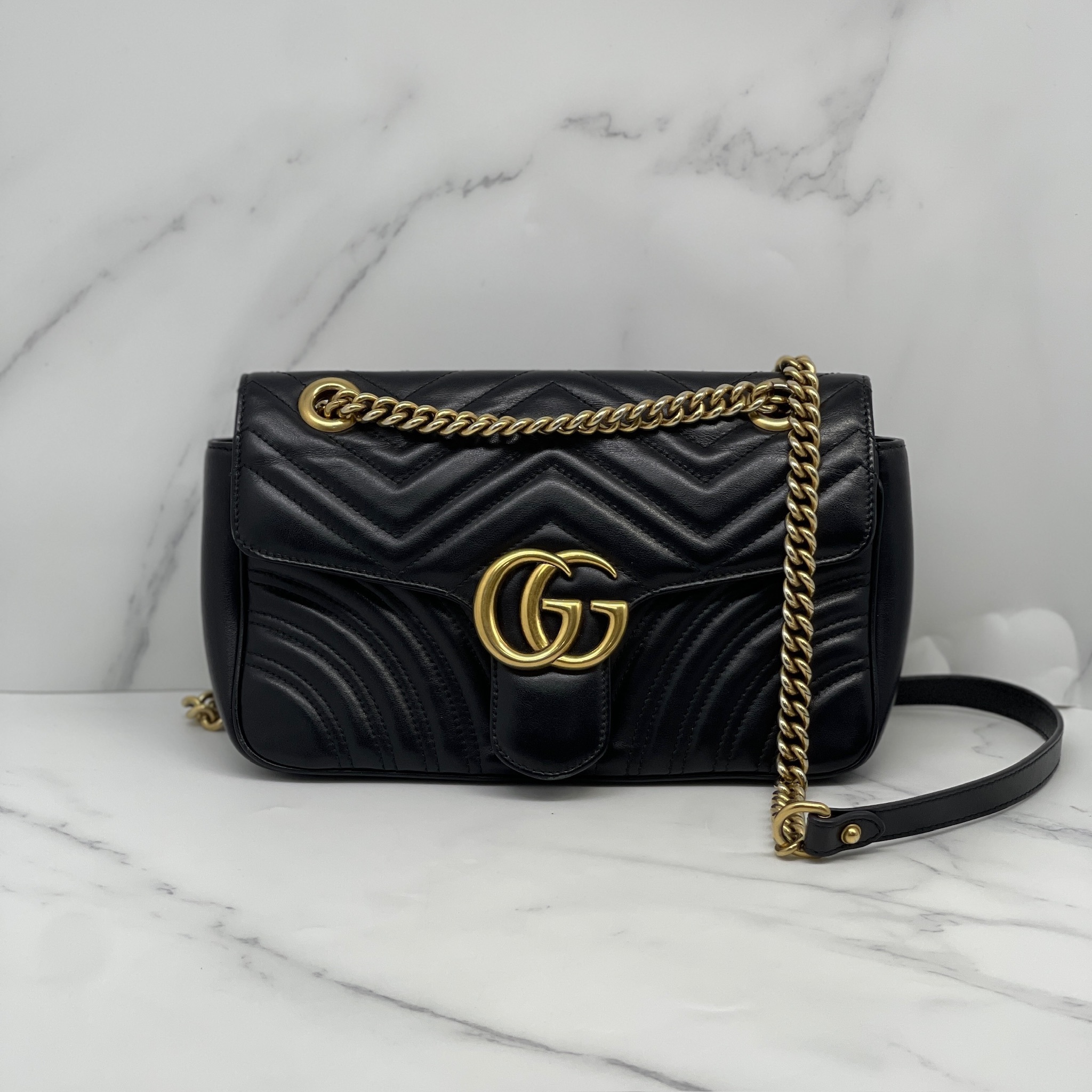 Gucci GG Marmont  Small Shoulder Bag