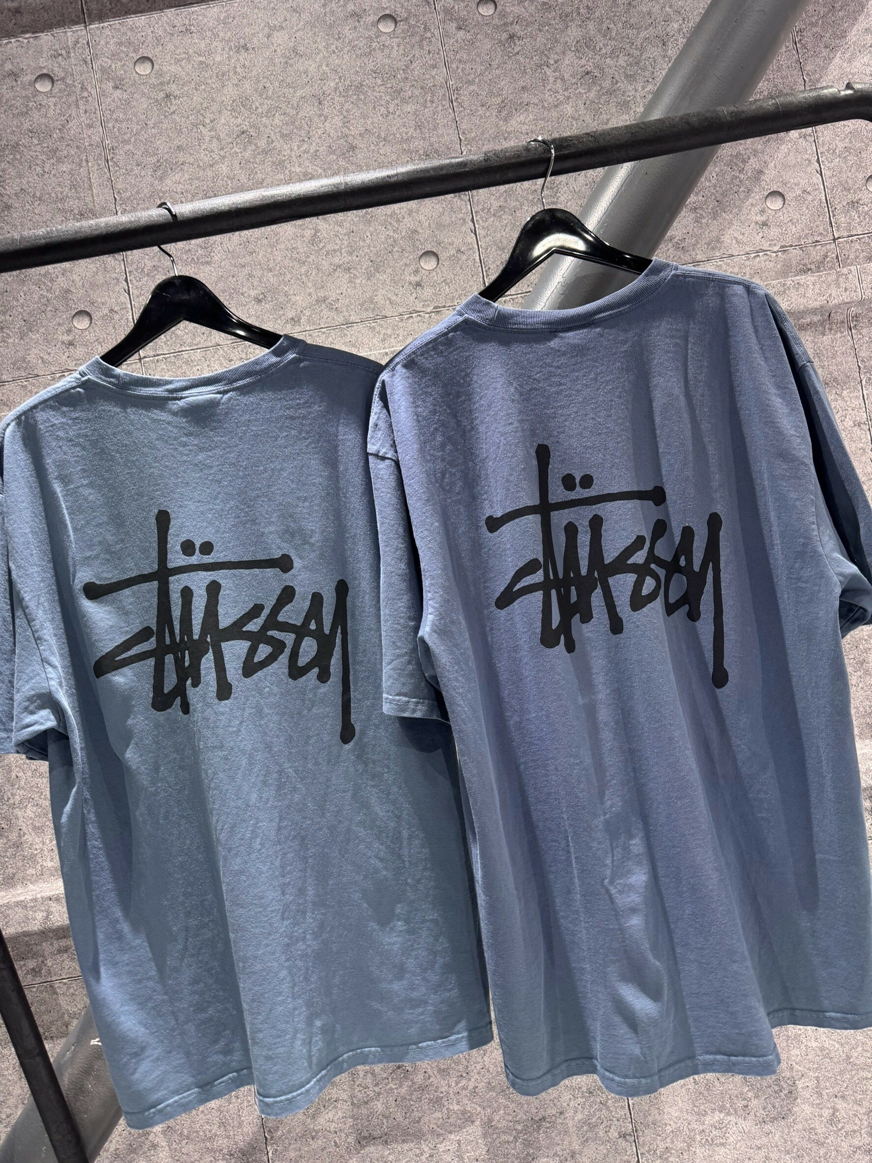 STUSSY 經典前後Logo 短袖T 灰藍色
