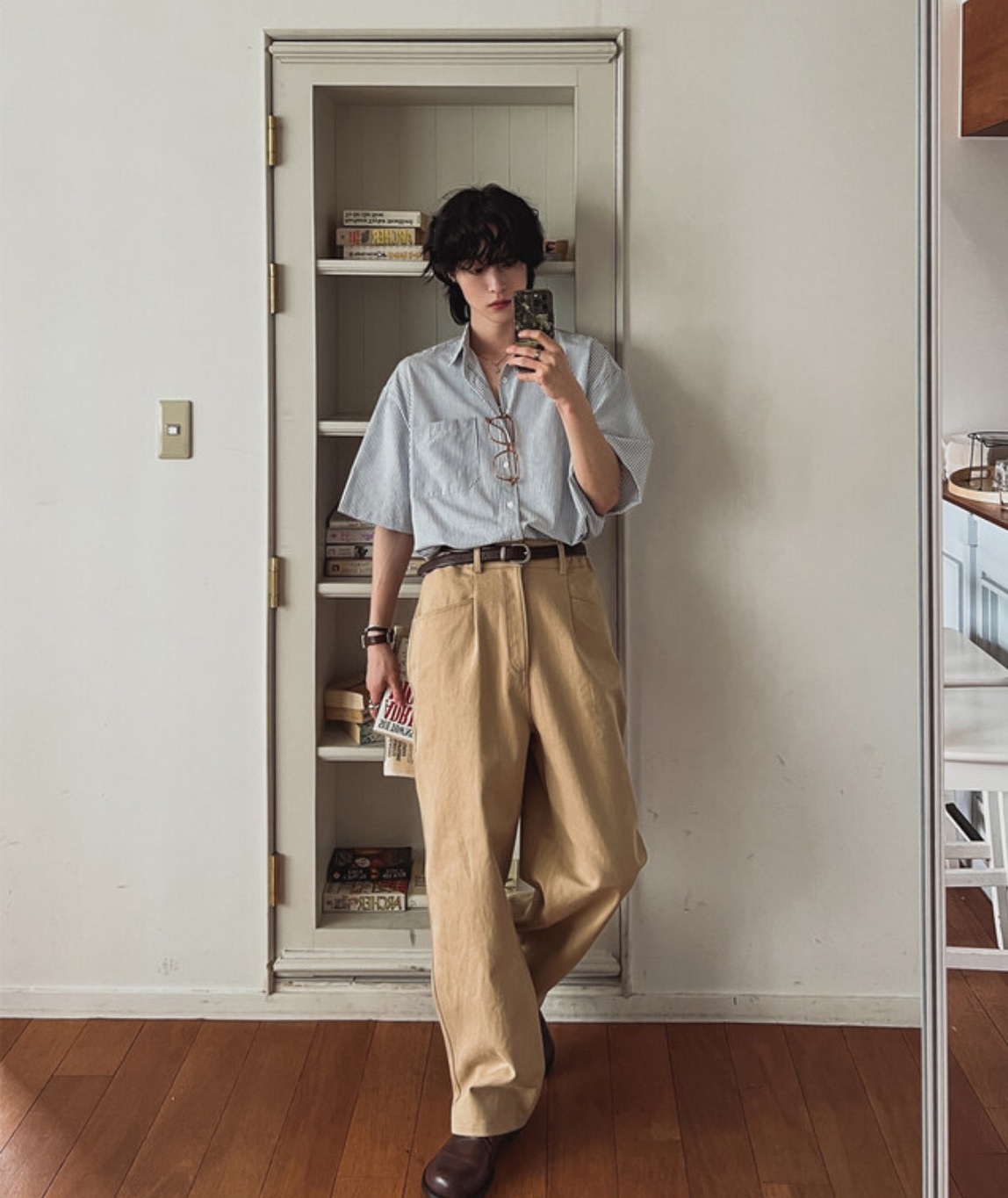 直條紋短袖襯衫