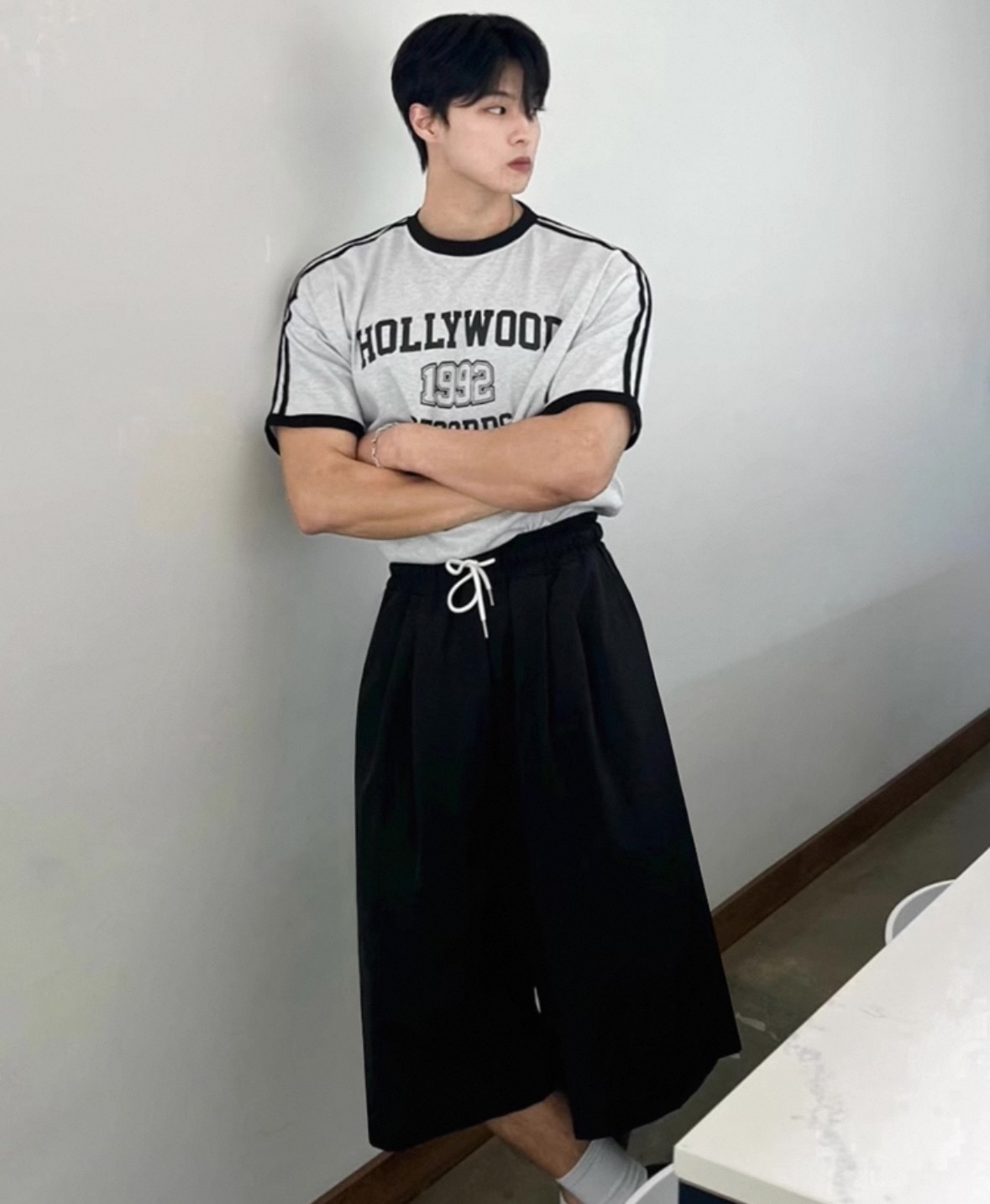 好萊塢描邊短袖上衣