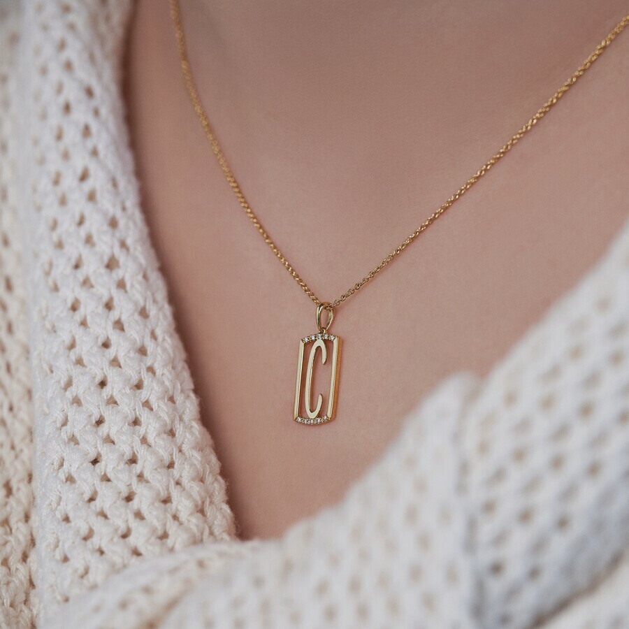 鑽石字母頸鏈|框間絮語