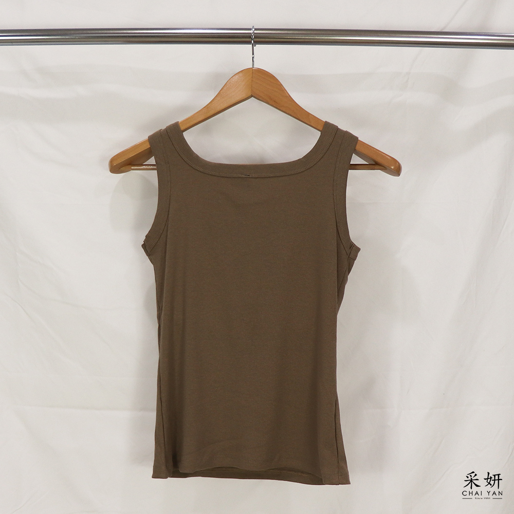 素色兔耳小裝飾墊胸背心上衣