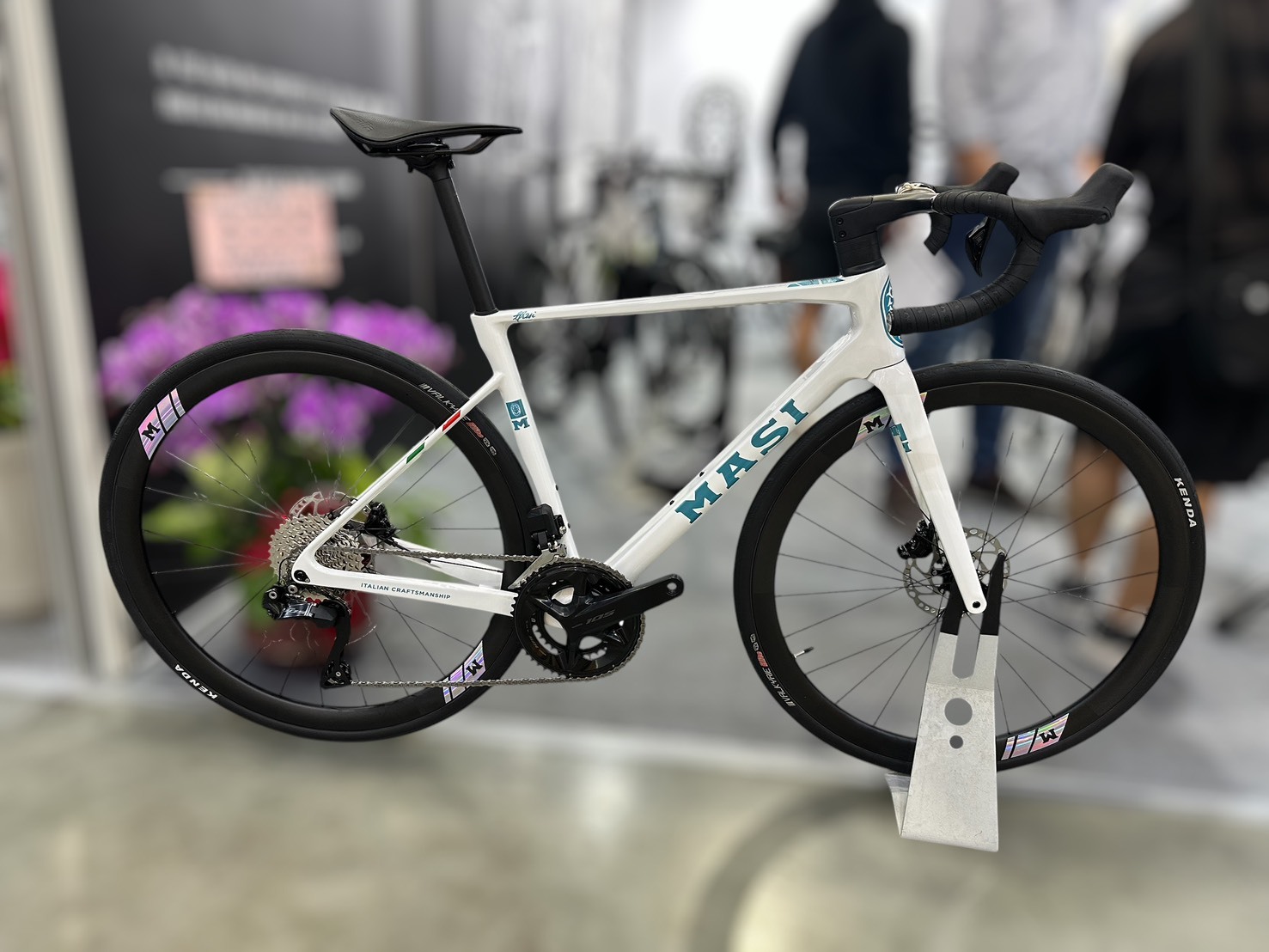 『MASI』全新款式 GRANCORSA 105電變成車/白