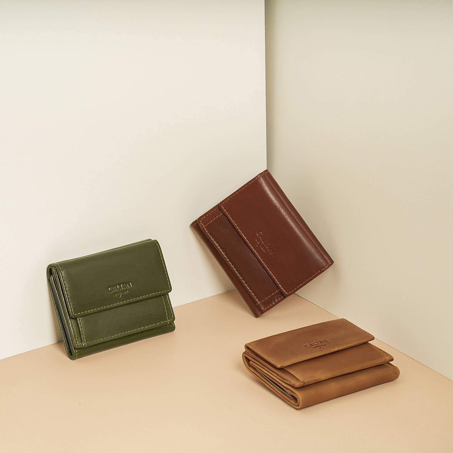 年度熱銷中短夾