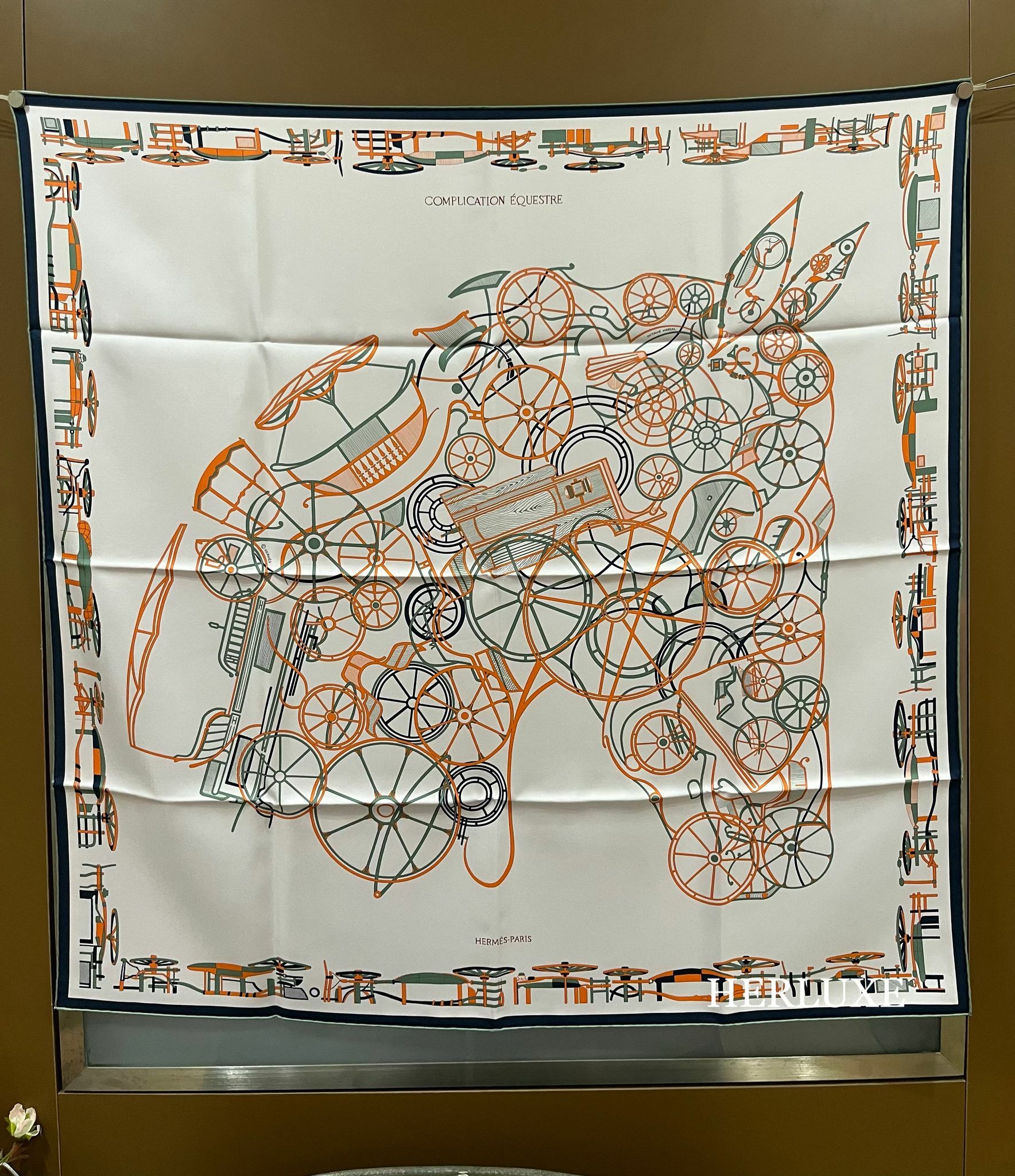 Complication equestre rose pale / orange / kaki scarf 100%soie 90x90cm