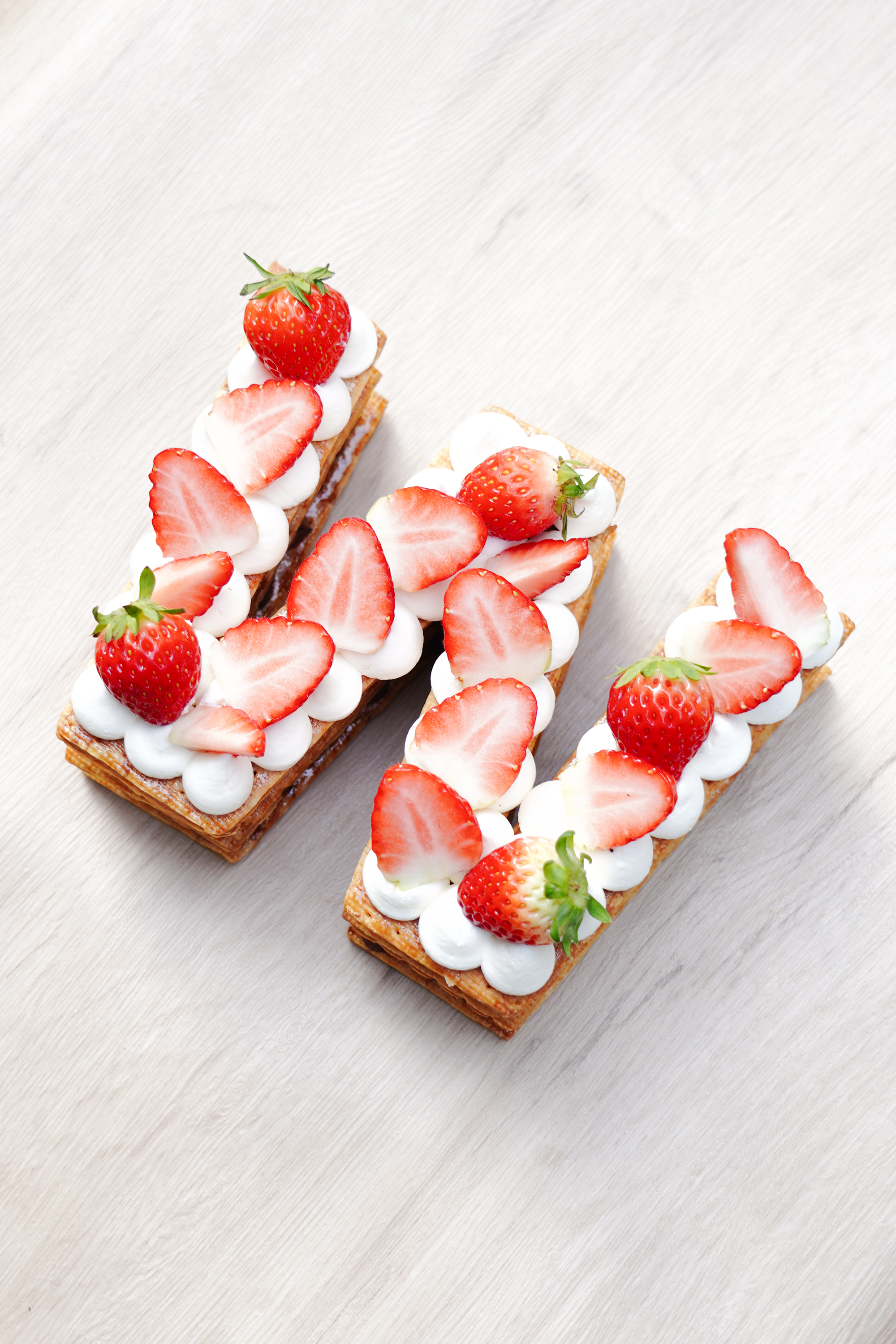 『 朱古力脆脆 』字母拿破崙