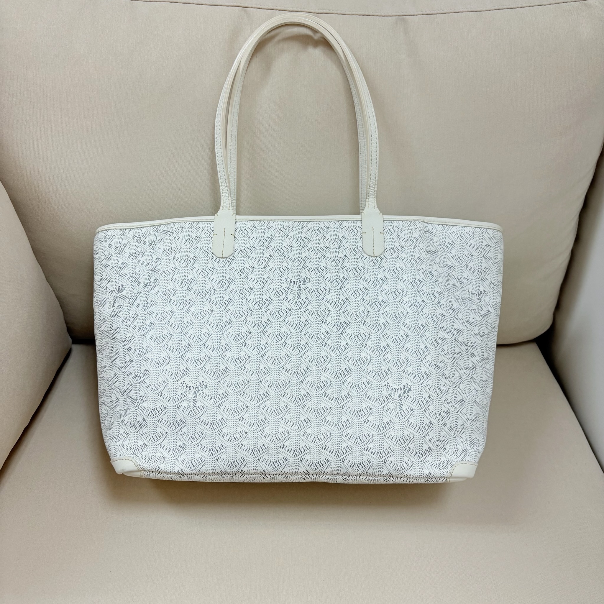 Goyard Tote Bag - White / Shw